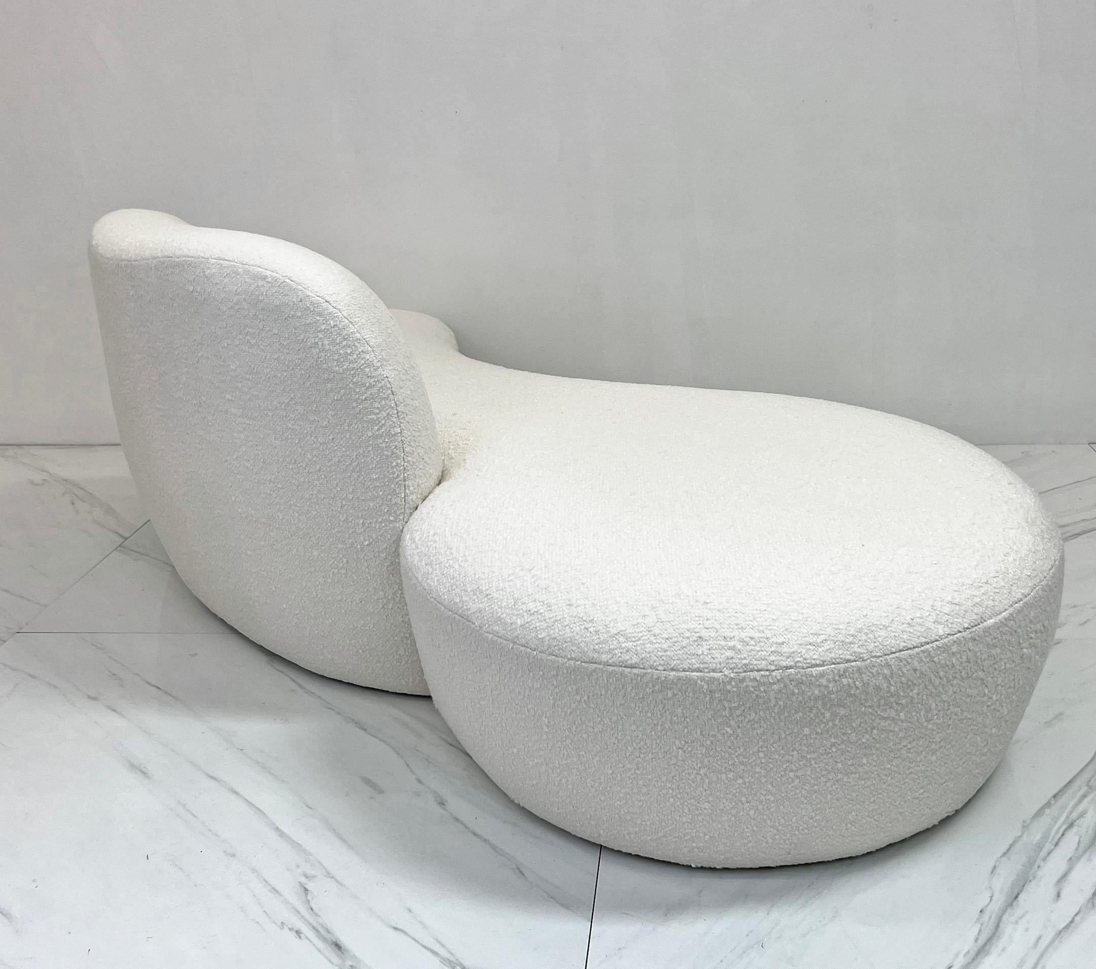 Vladimir Kagan Curved Zoe Sofa in White Boucle for American Leather, Signed 4