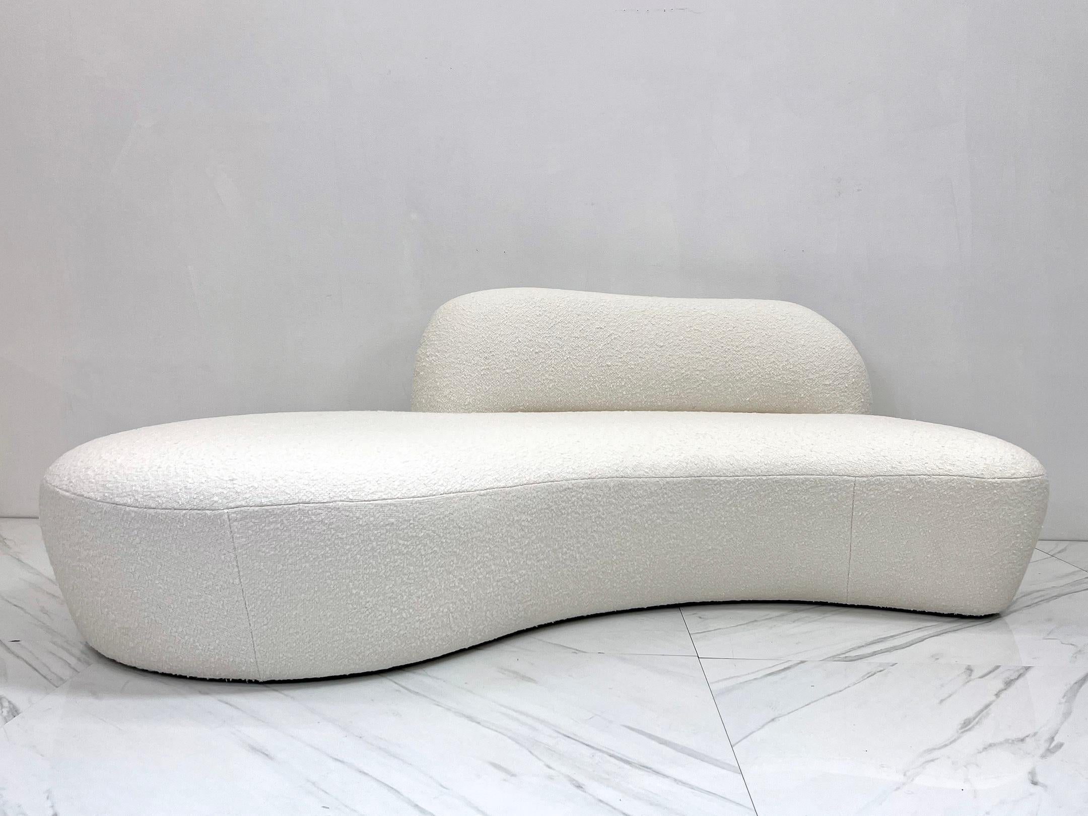 Contemporary Vladimir Kagan Curved Zoe Sofa in White Boucle for American Leather, Signed