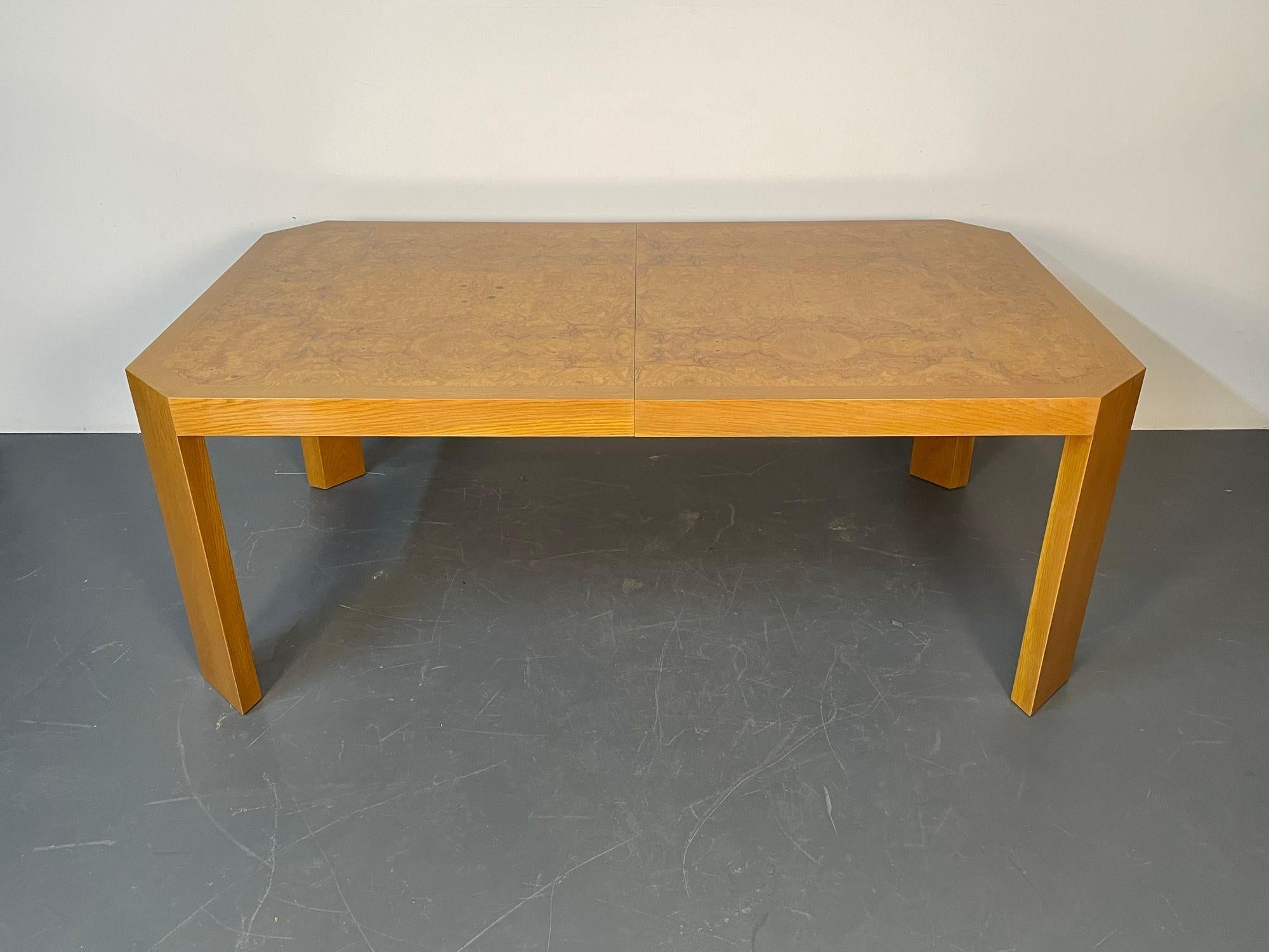 Vladimir Kagan Dining or Conference Table, Mid-Century Modern, Burl and Lucite In Good Condition In Stamford, CT