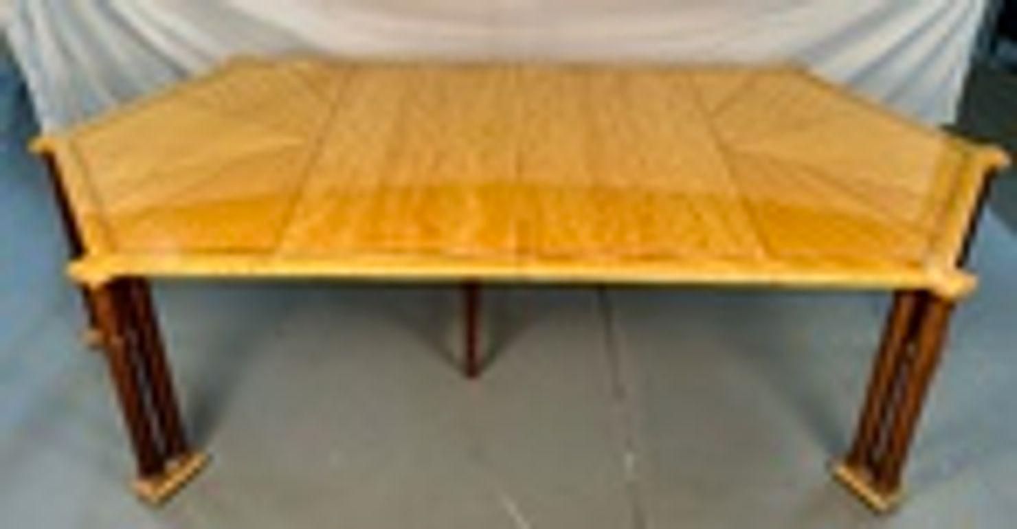 American Vladimir Kagan, Mid-Century Modern Dining Table, Maple, Lacquer, USA, 1980s For Sale