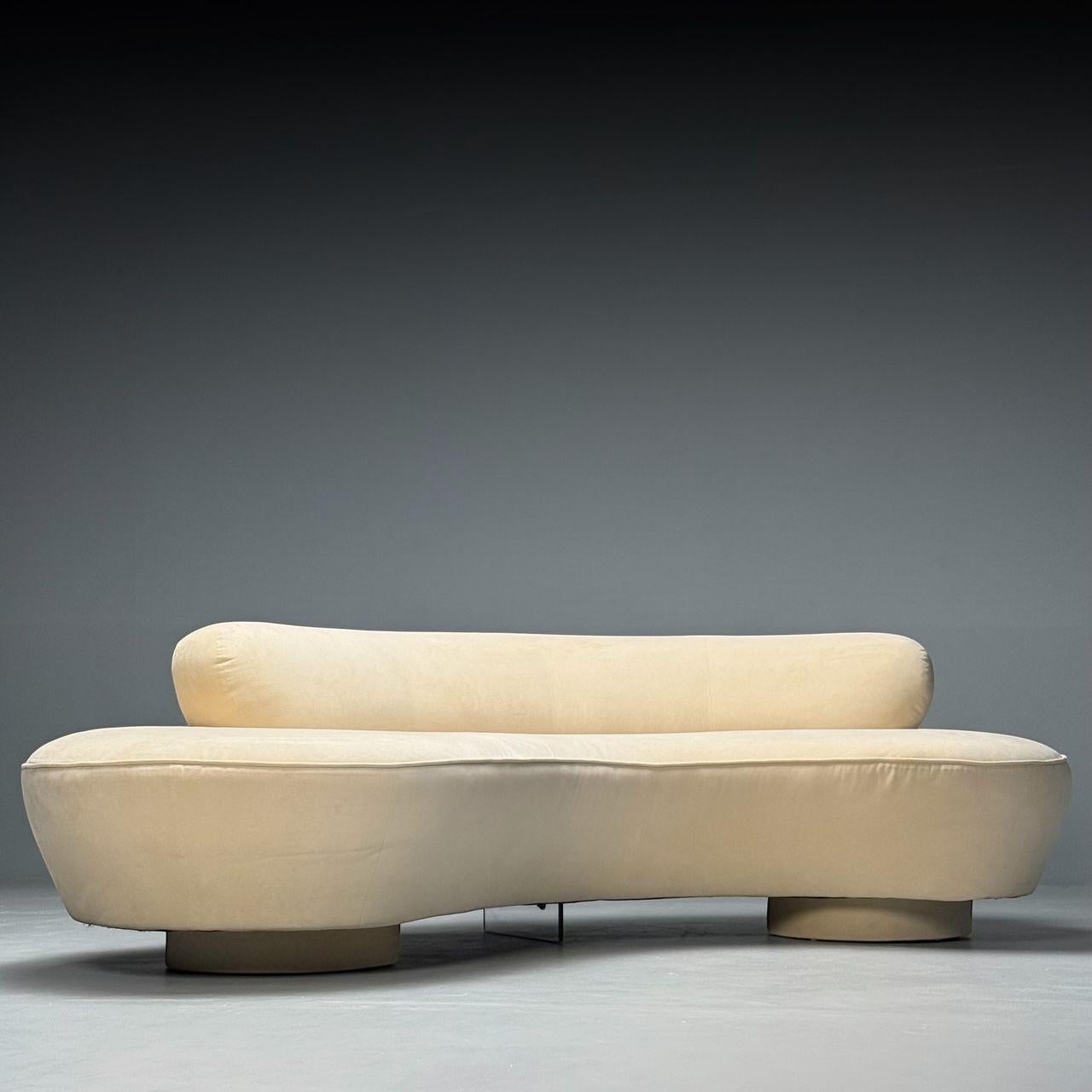 Vladimir Kagan, Directional, Mid-Century Modern, Serpentin Cloud Sofa, Samt im Zustand „Gut“ im Angebot in Manhasset, NY
