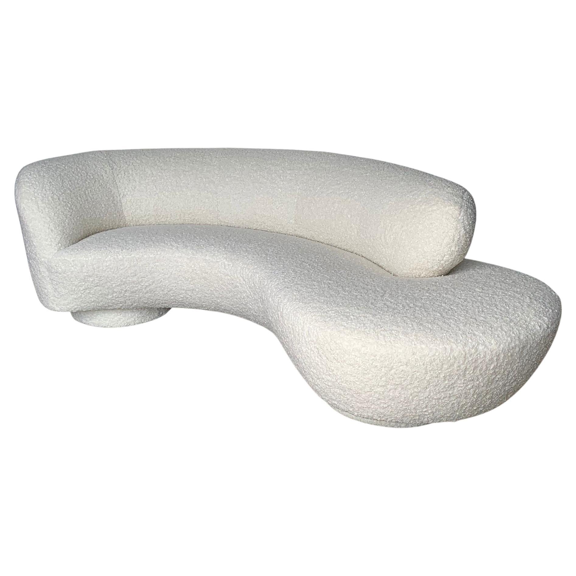 Vladimir Kagan Directional Serpentine Cloud Sofa in Ivory Boucle