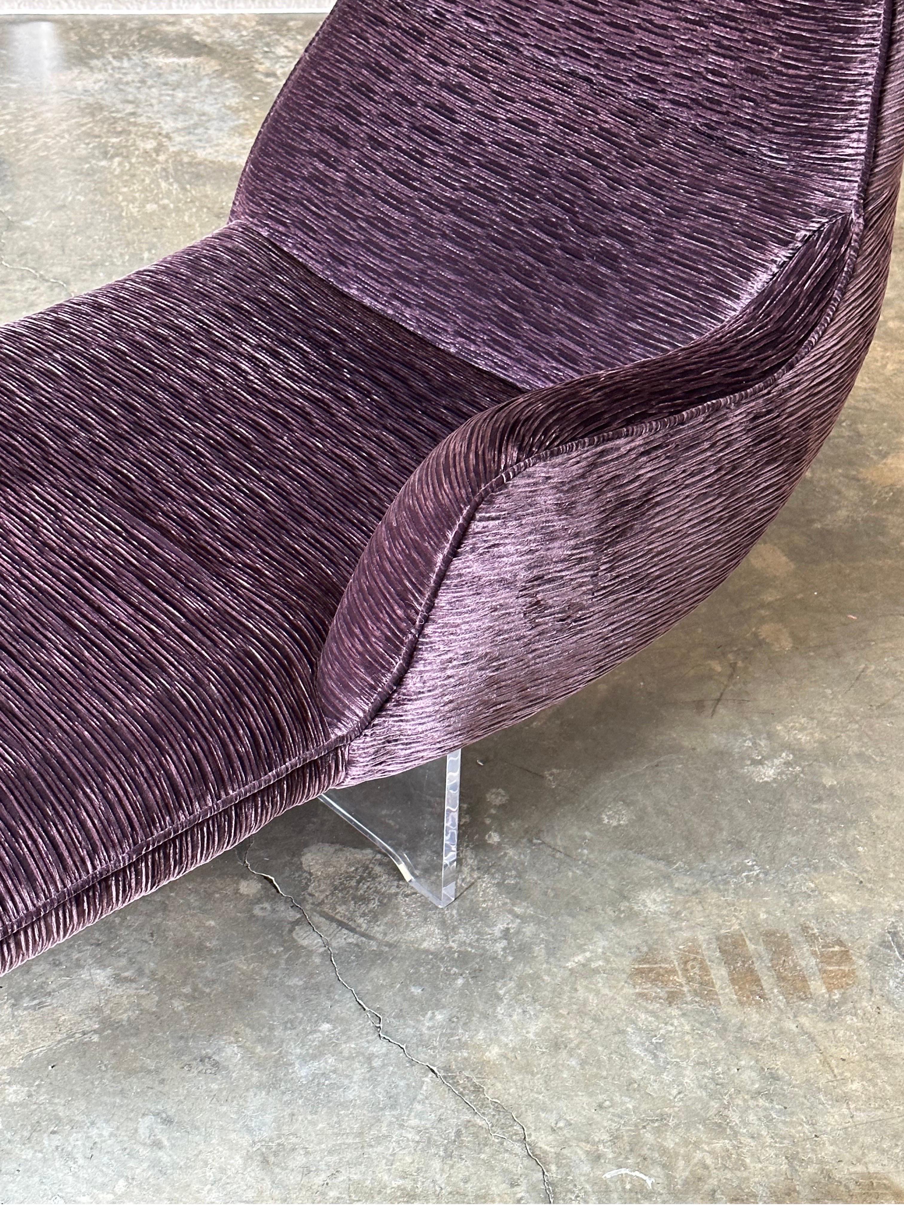 Upholstery Vladimir Kagan “Erica” Chaise With Lucite Base