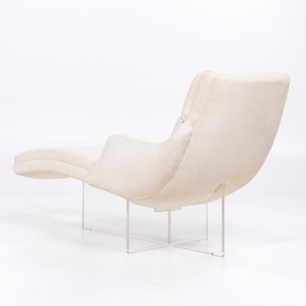Late 20th Century Vladimir Kagan Erica Mid Century Chaise Lounge Chair For Sale
