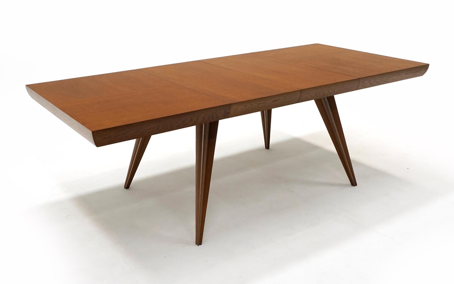 Mid-20th Century Vladimir Kagan Expandable Dining Table with Leaves. Oak.  Custom Made. For Sale