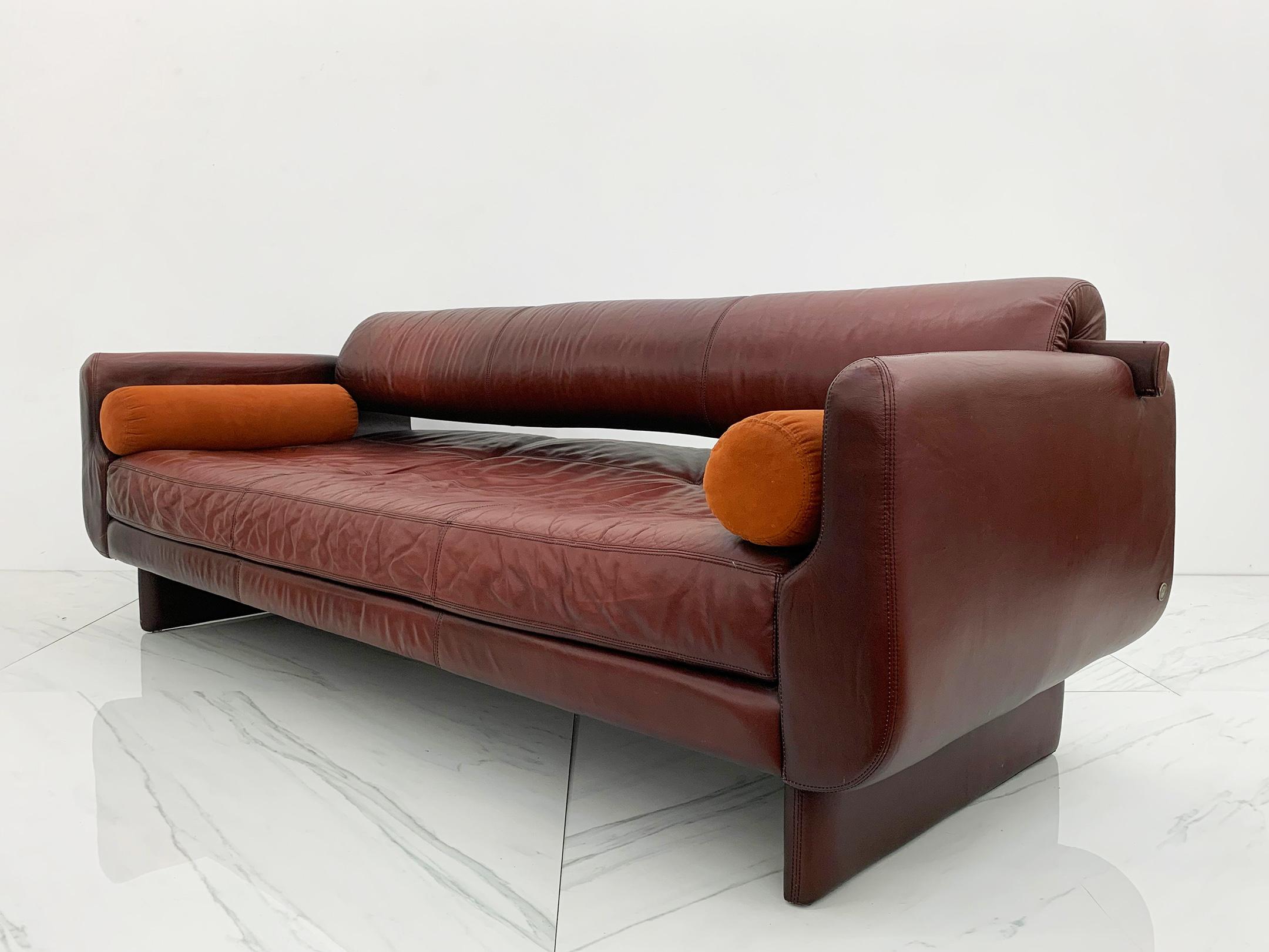 Post-Modern Vladimir Kagan for American Leather Matinee Sofa / Daybed