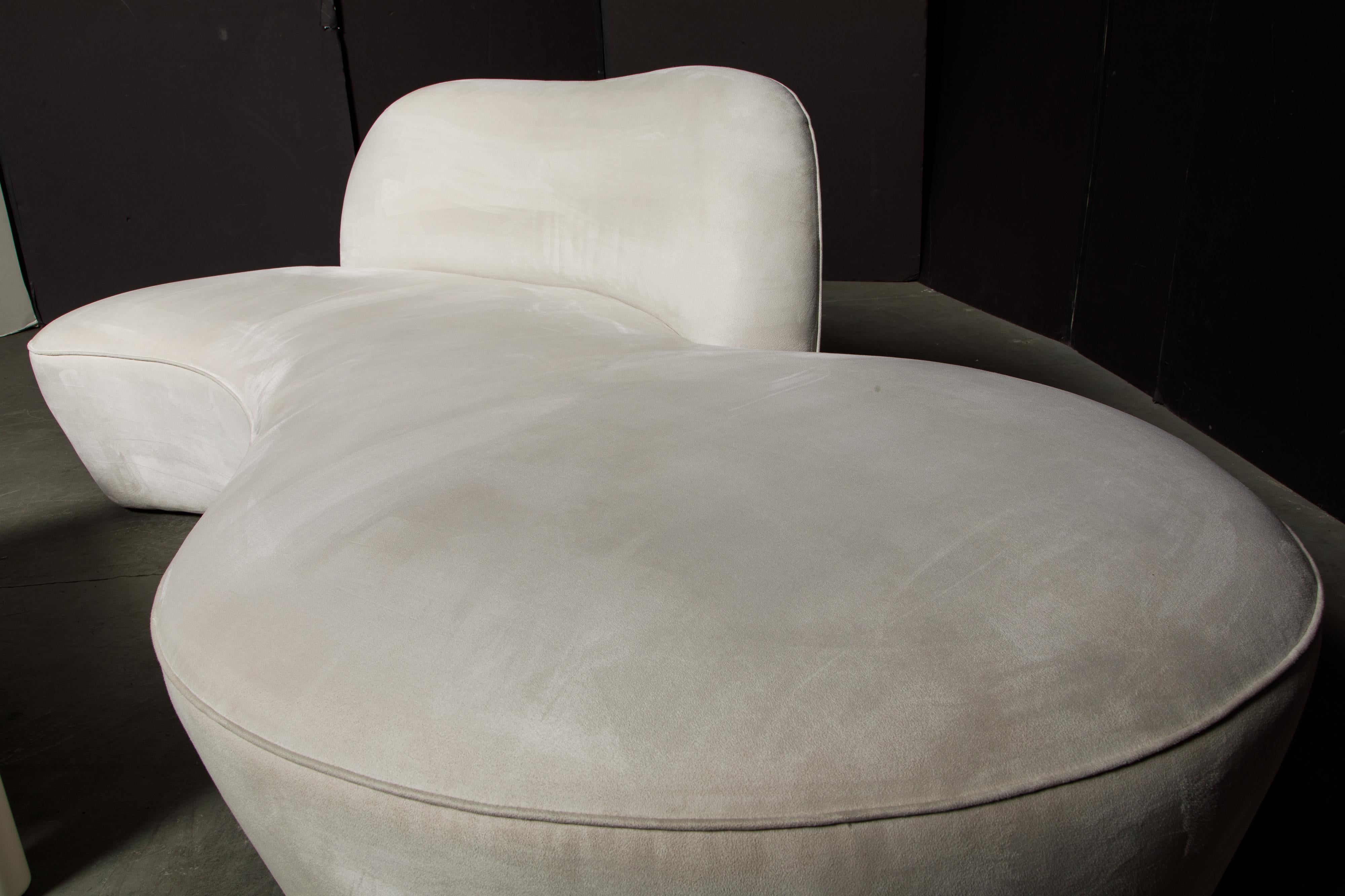 Vladimir Kagan for American Leather 'Zoe' Sofa in White Alcantara, Signed 10