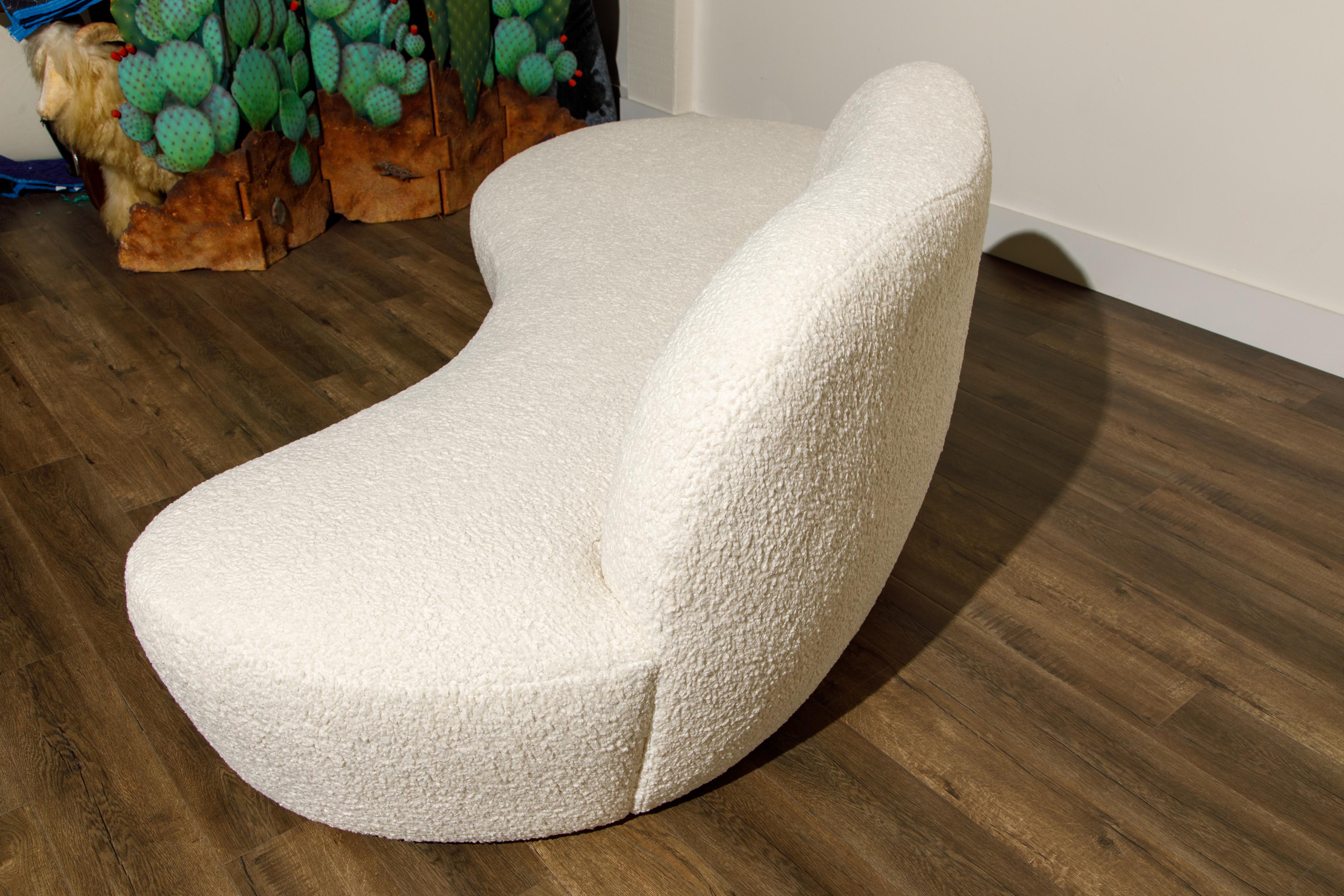 Vladimir Kagan for American Leather 'Zoe' Sofa Reupholstered in Bouclé, Signed 7
