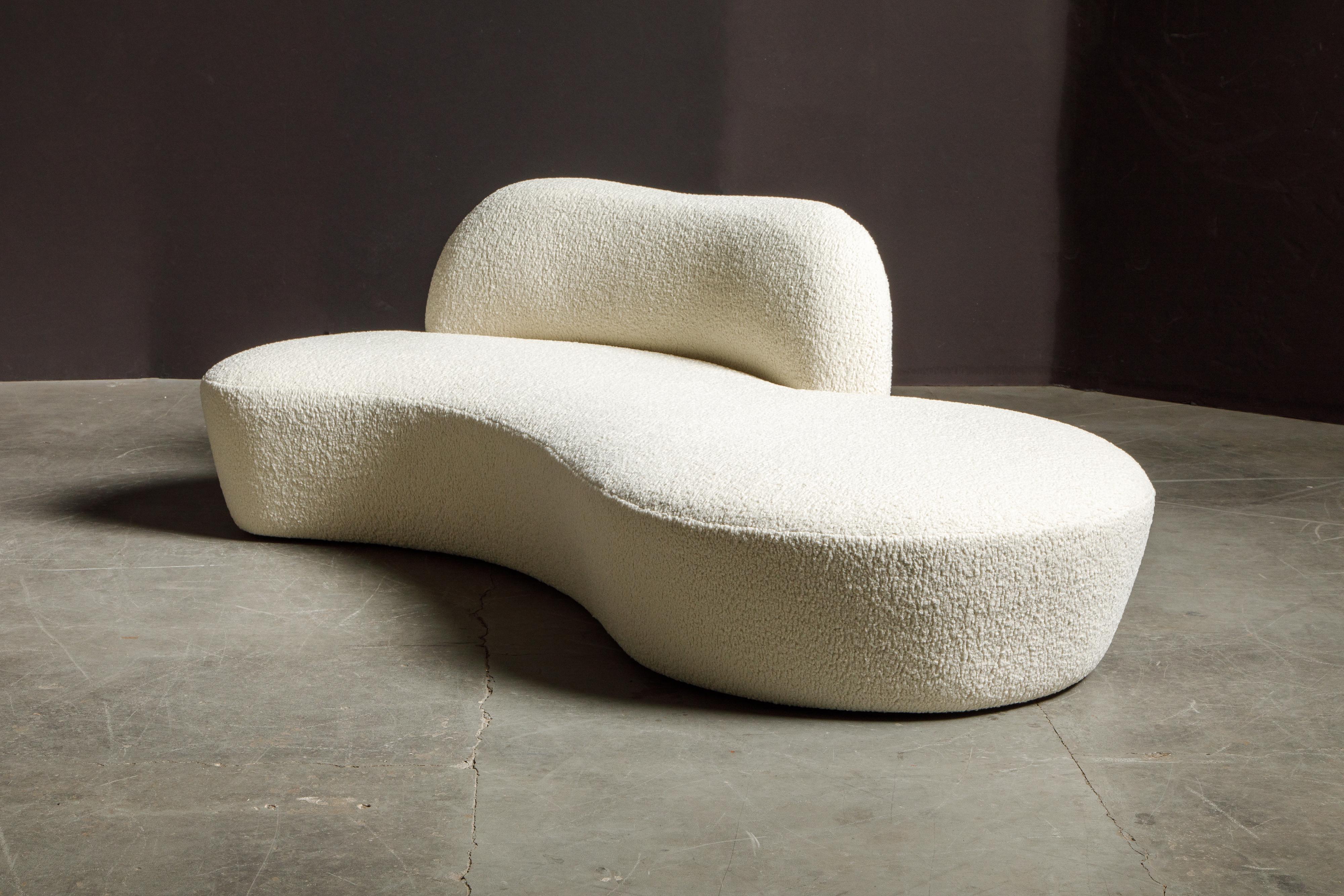 Vladimir Kagan for American Leather 'Zoe' Sofa Reupholstered in Bouclé, Signed In Excellent Condition In Los Angeles, CA