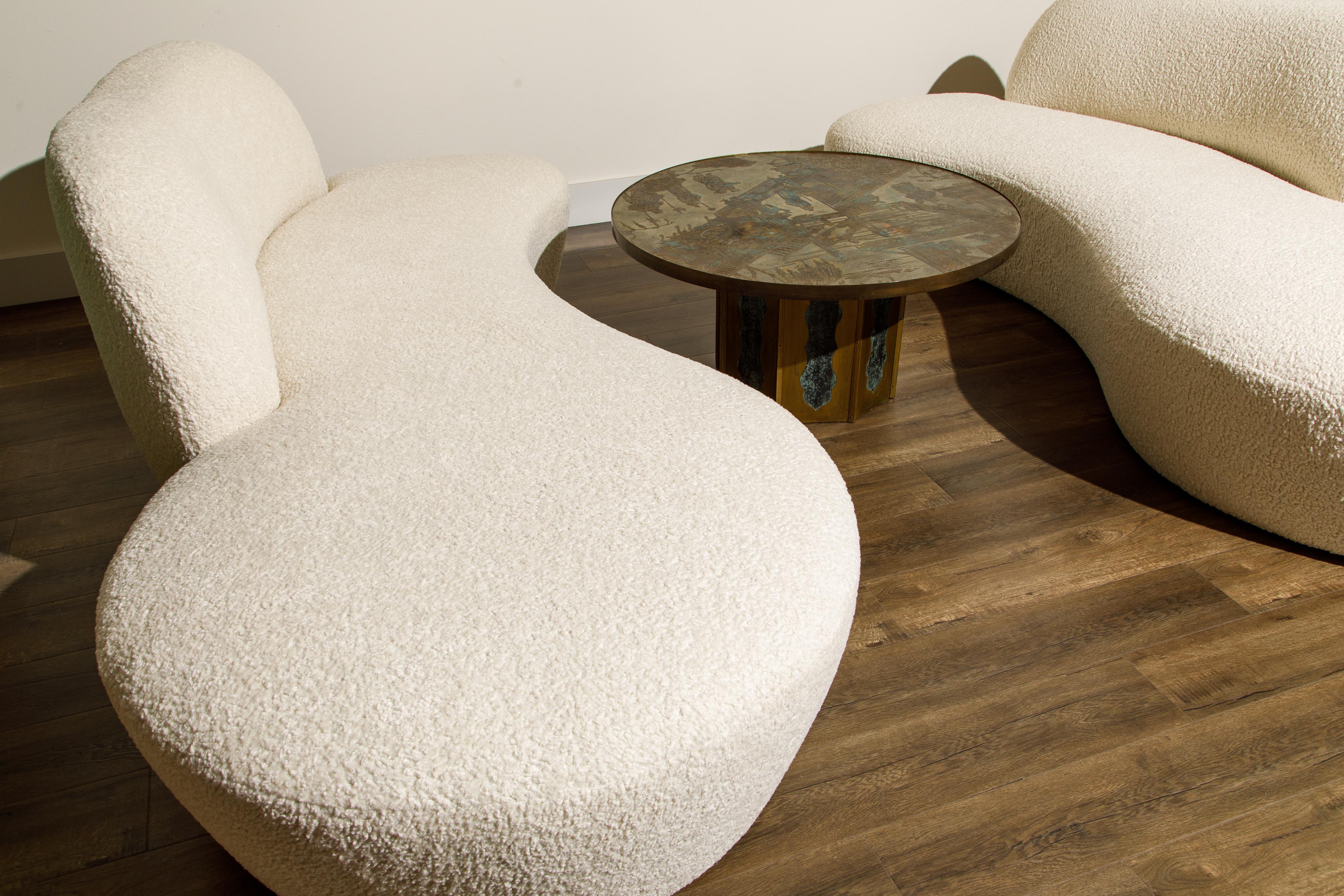 Vladimir Kagan for American Leather 'Zoe' Sofa Reupholstered in Bouclé, Signed In Excellent Condition In Los Angeles, CA