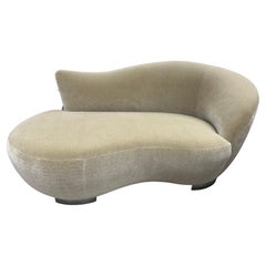 Vladimir Kagan pour le canapé en mohair Directional Cloud