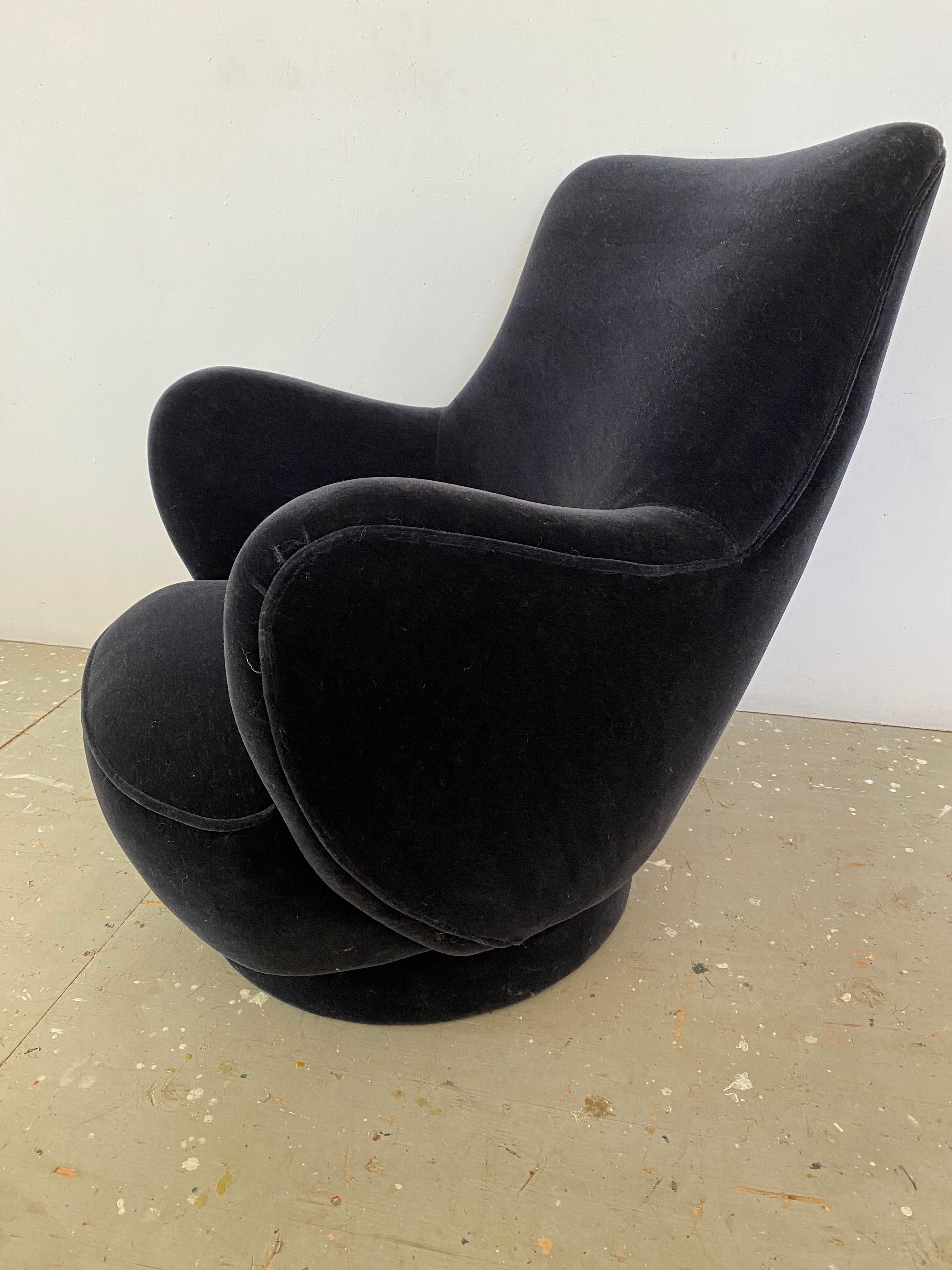 Mohair Vladimir Kagan for Directional High-Back Swivel Lounge Chair For Sale