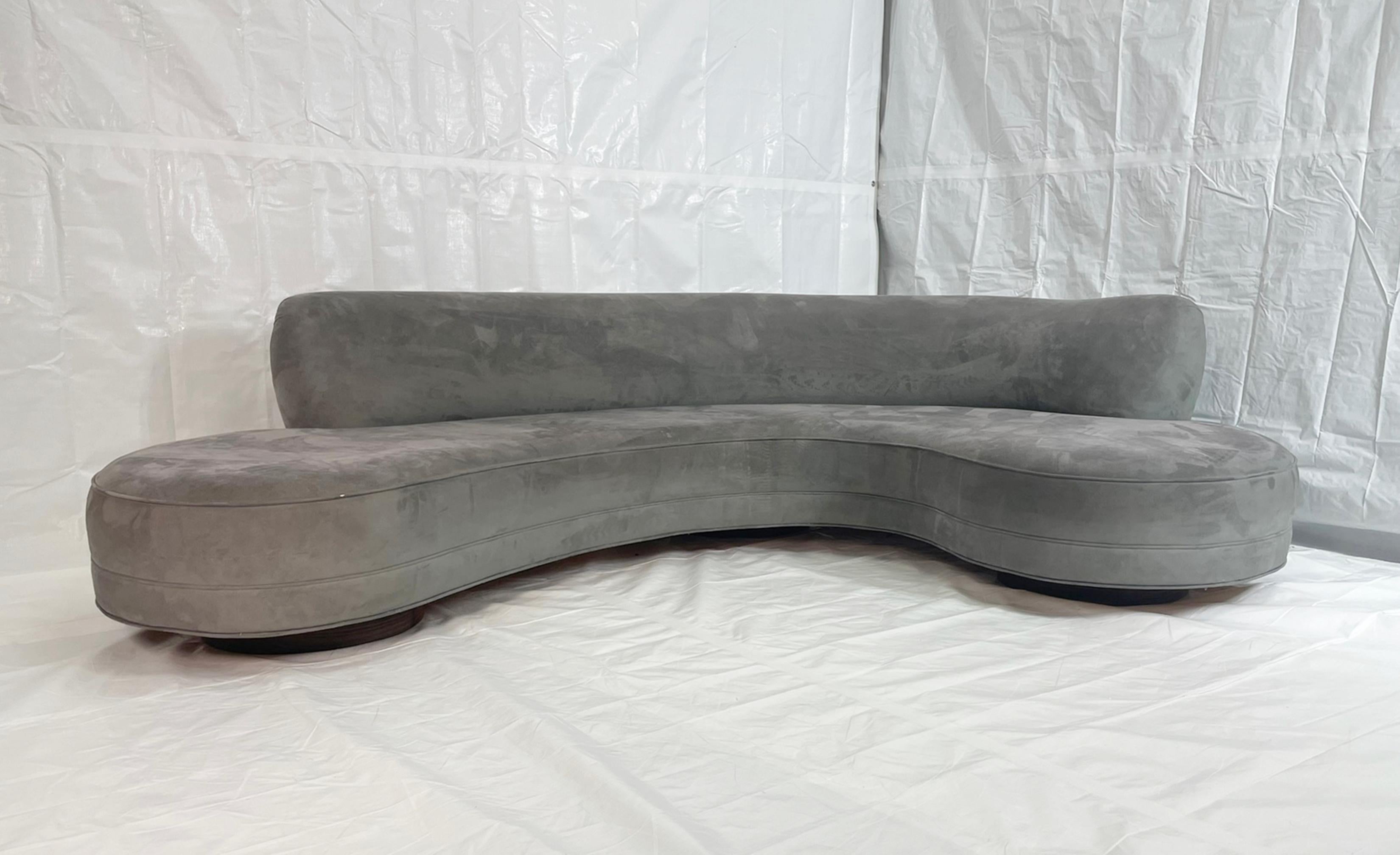 Vladimir Kagan pour le canapé serpentin Directional, 1970 Design moderniste, USA 1970 Bon état - En vente à Los Angeles, CA