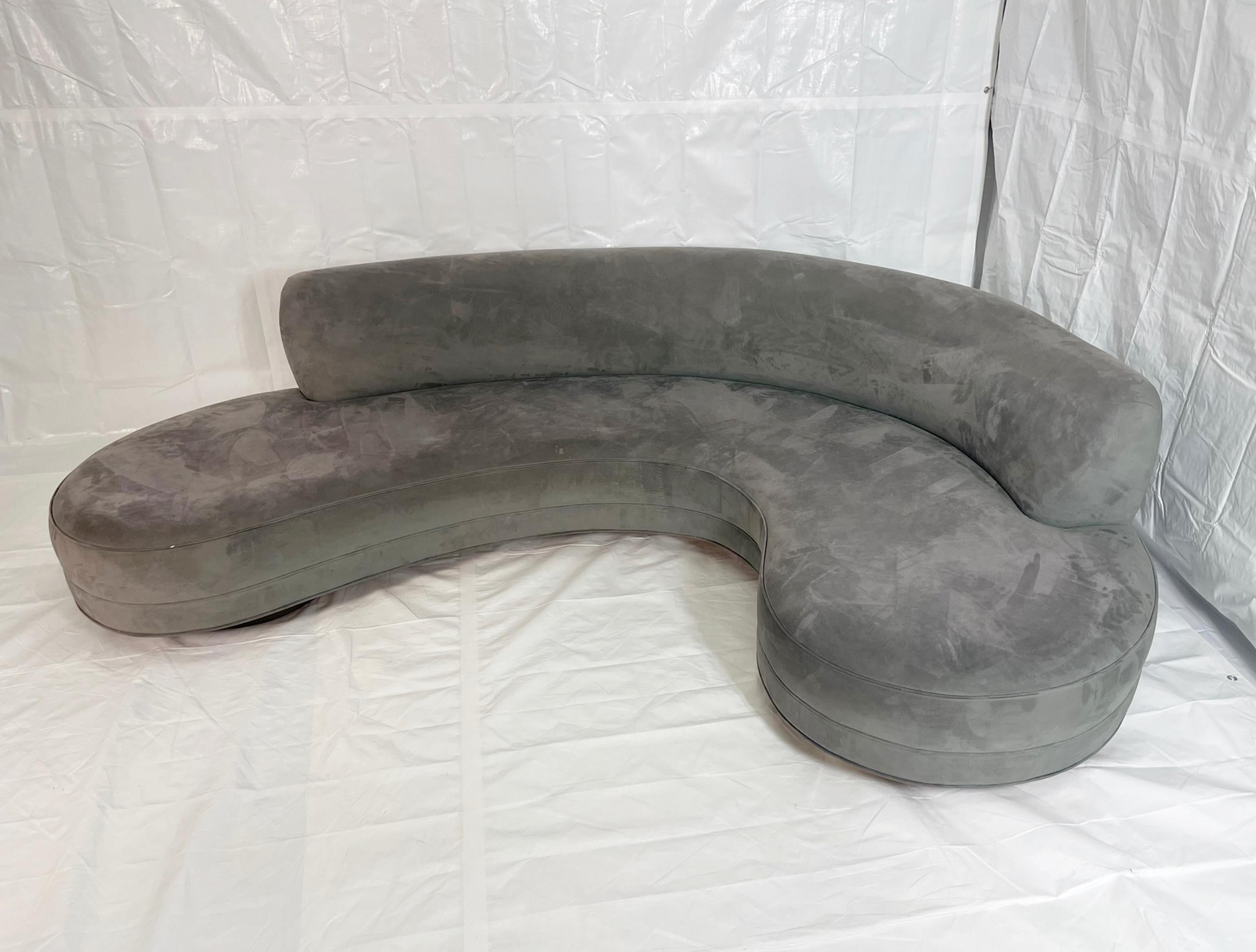 Fin du 20e siècle Vladimir Kagan pour le canapé serpentin Directional, 1970 Design moderniste, USA 1970 en vente