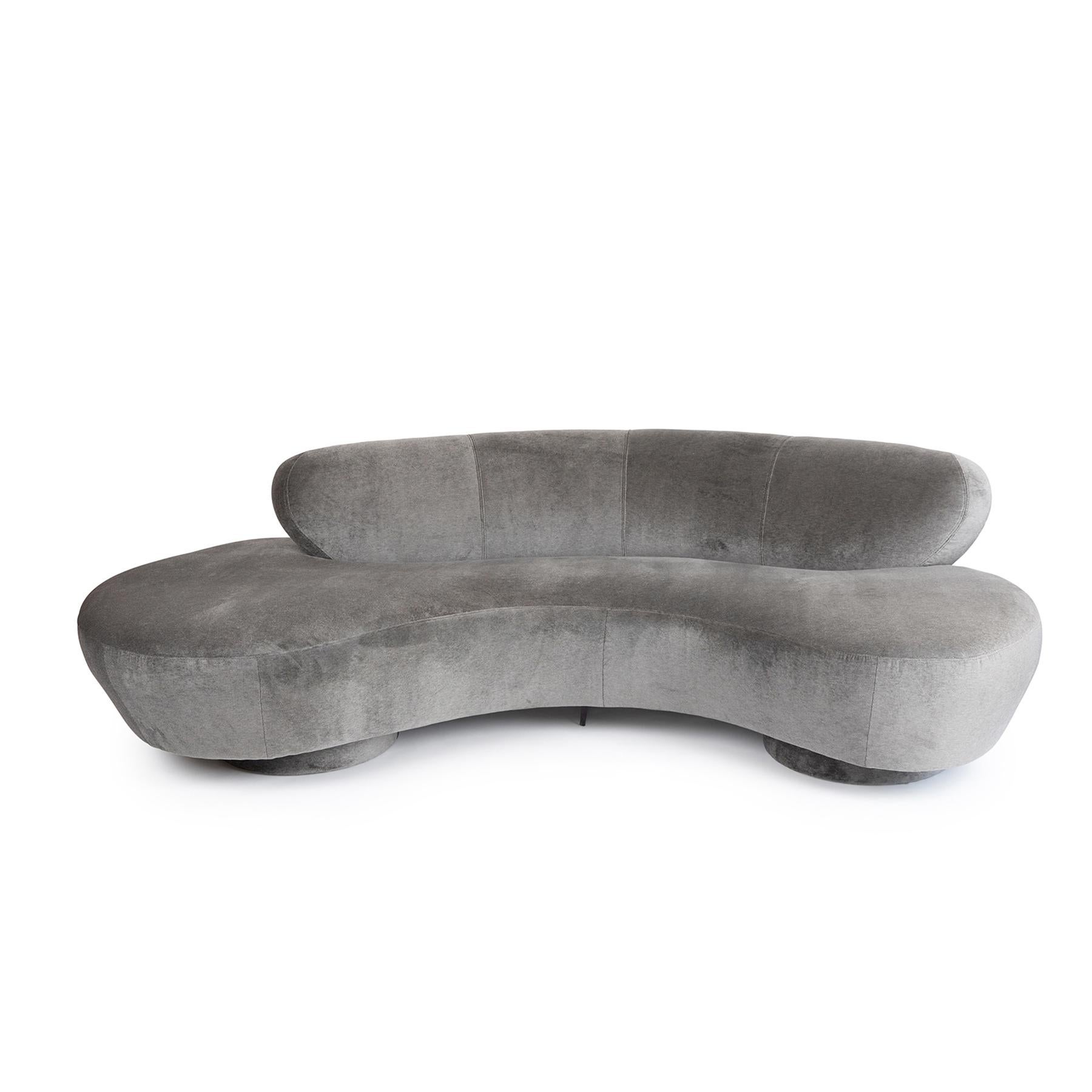 Stunning Serpentine sofa by Vladimir Kagan for Directional in shimmery light grey Sunbrella. The sofa has been newly upholstered and retains the Directional label.
