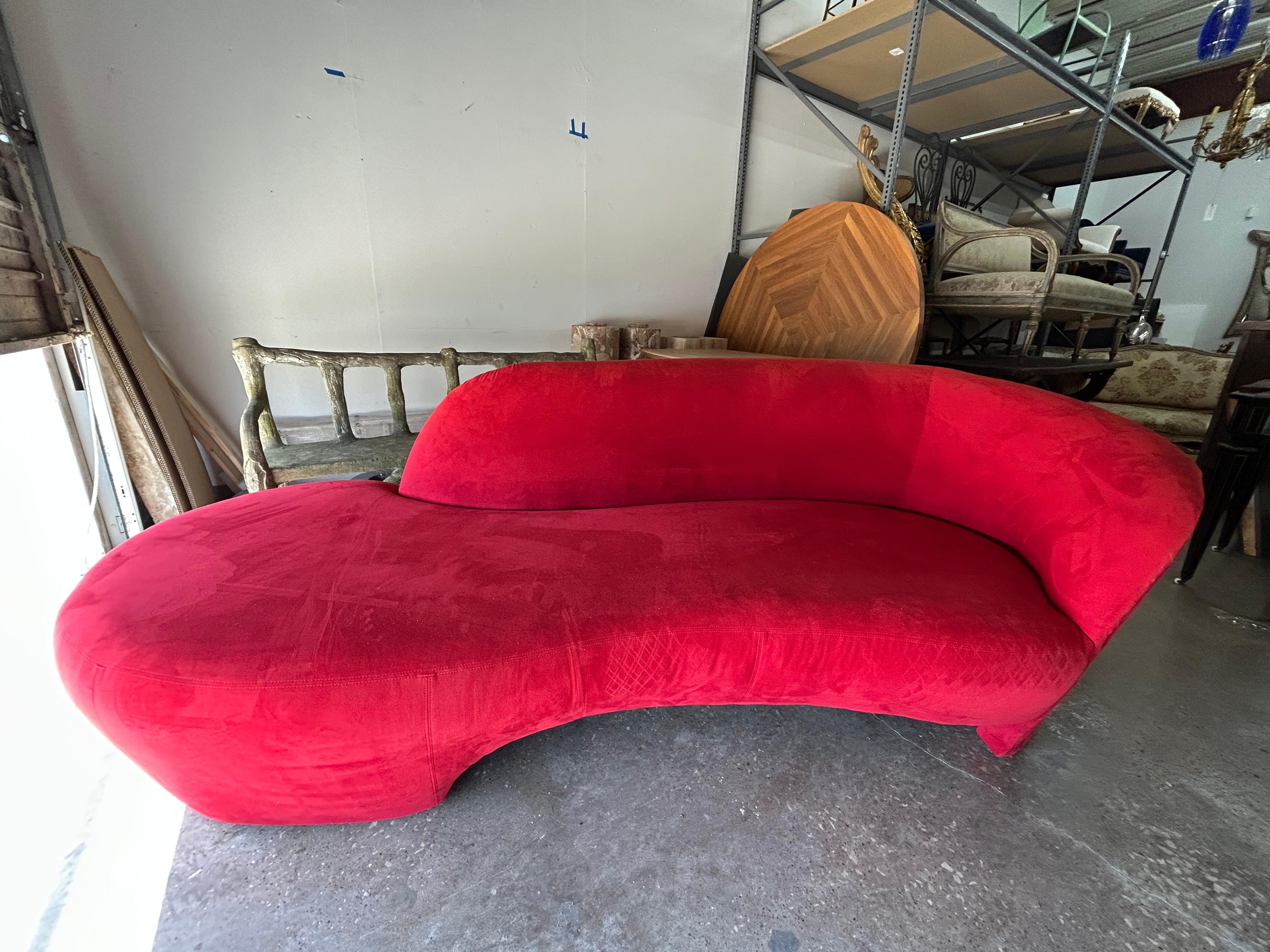 Post-Modern Vladimir Kagan For Directional Serpentine Sofa For Sale