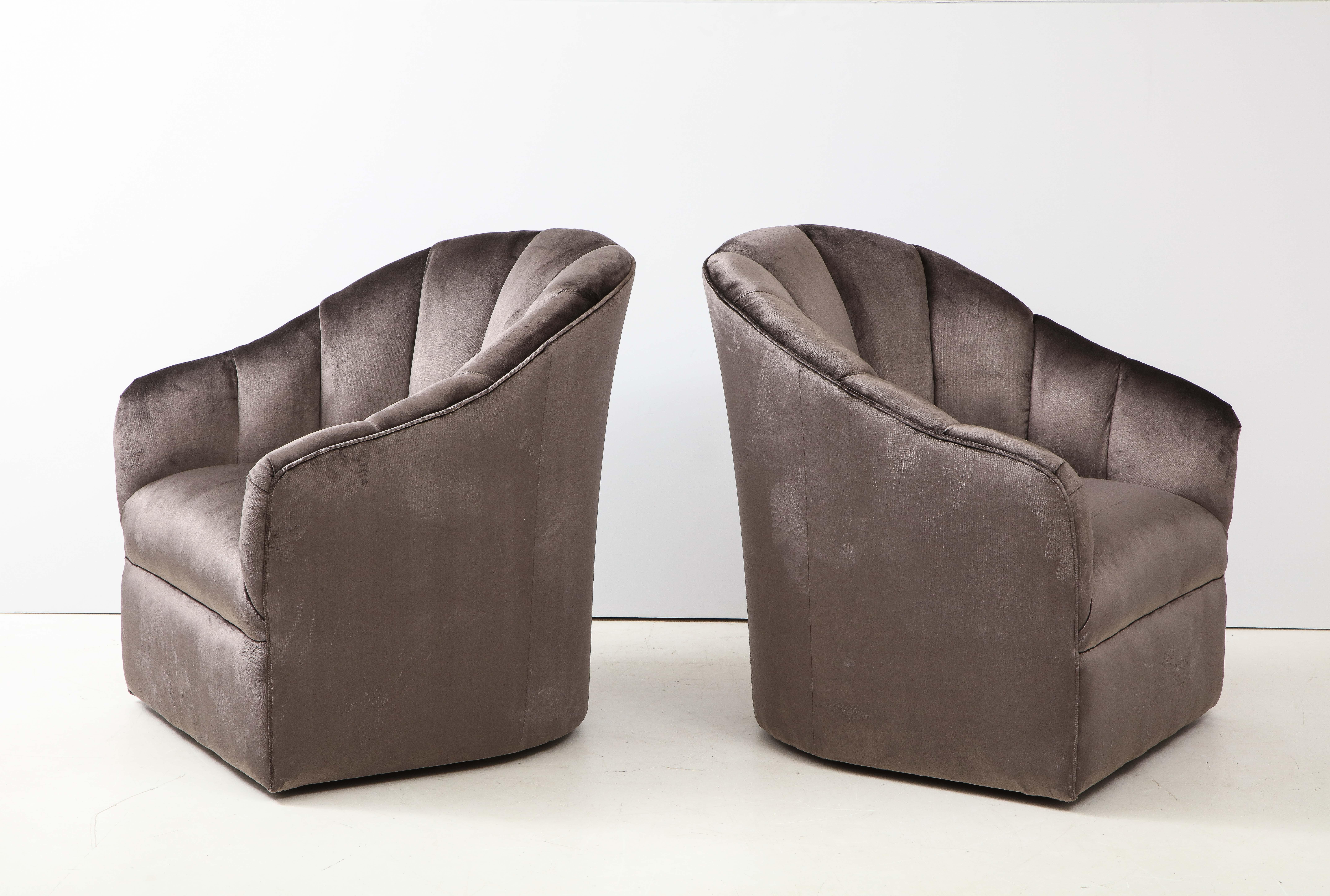Late 20th Century Vladimir Kagan for Directional Swivel Lounge Chairs