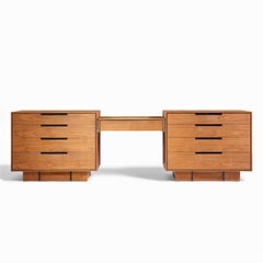 Vladimir Kagan for Dreyfuss Mid Century Walnut and Lucite Vanity Dresser