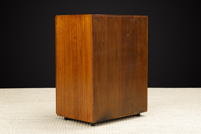 Vladimir Kagan for Grosfeld House Accessory Armoire Cabinet, 1950s, Signed For Sale 3