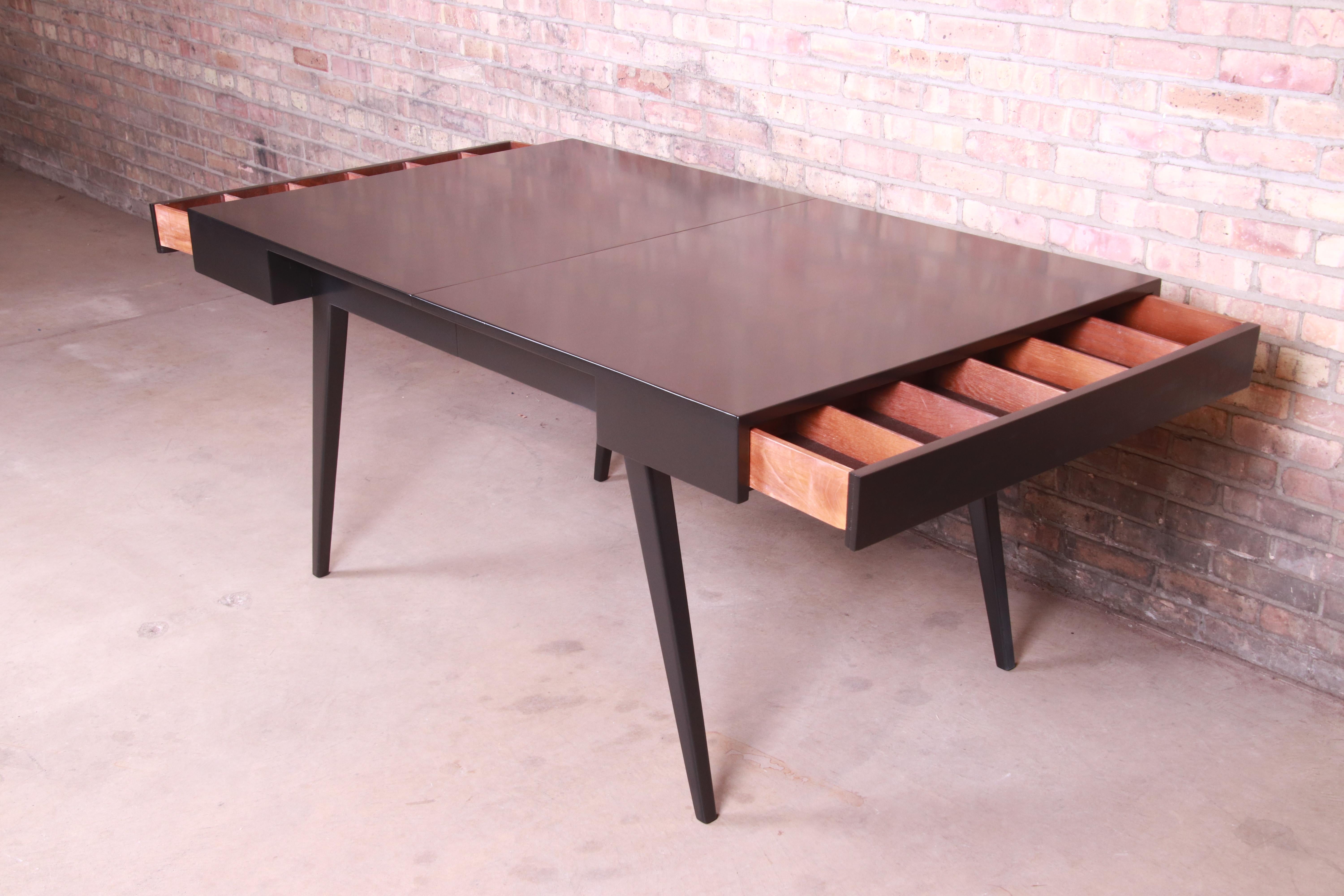 Vladimir Kagan for Grosfeld House Black Lacquered Dining Table, Newly Refinished 5