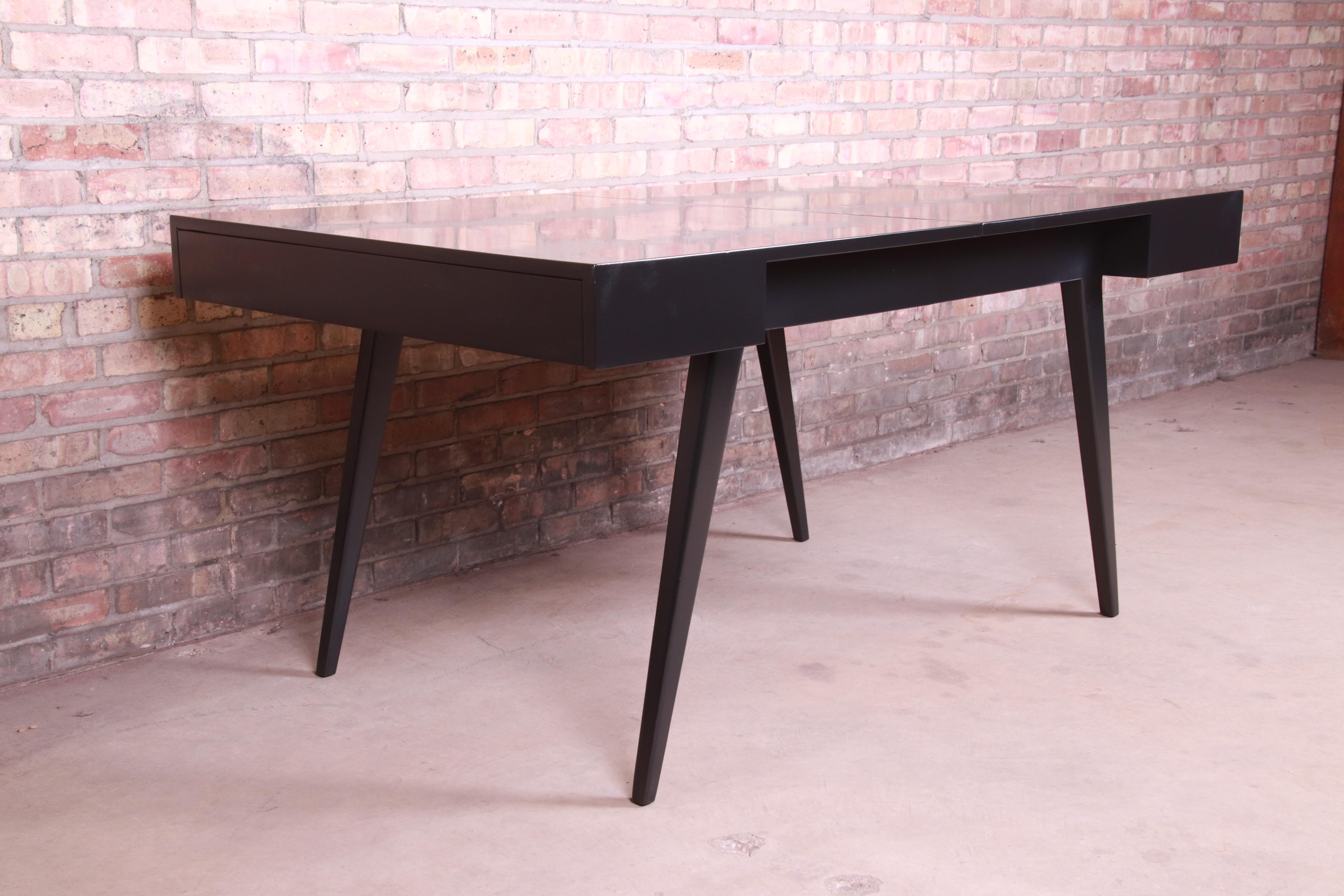 Vladimir Kagan for Grosfeld House Black Lacquered Dining Table, Newly Refinished 9