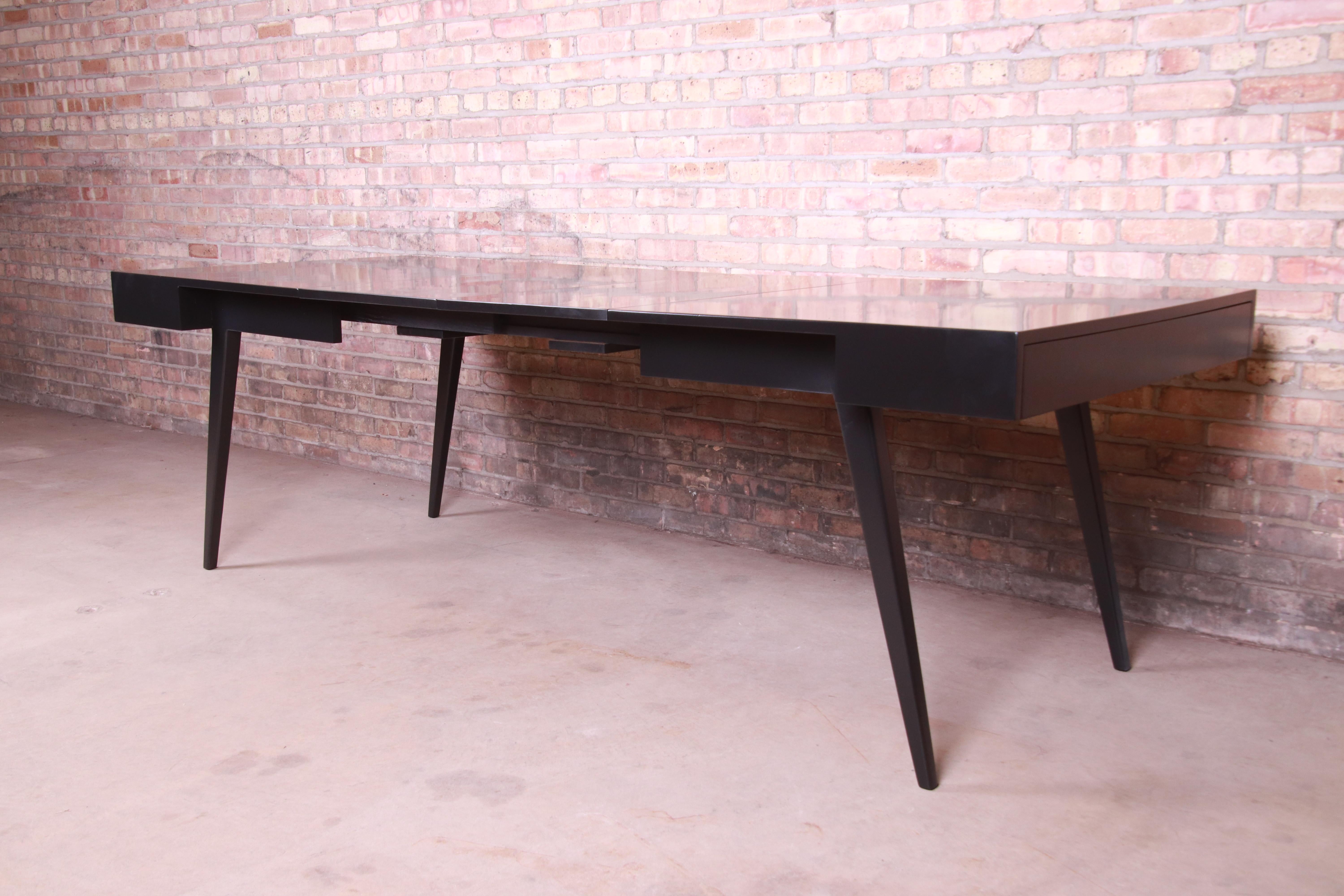 Vladimir Kagan for Grosfeld House Black Lacquered Dining Table, Newly Refinished In Good Condition In South Bend, IN