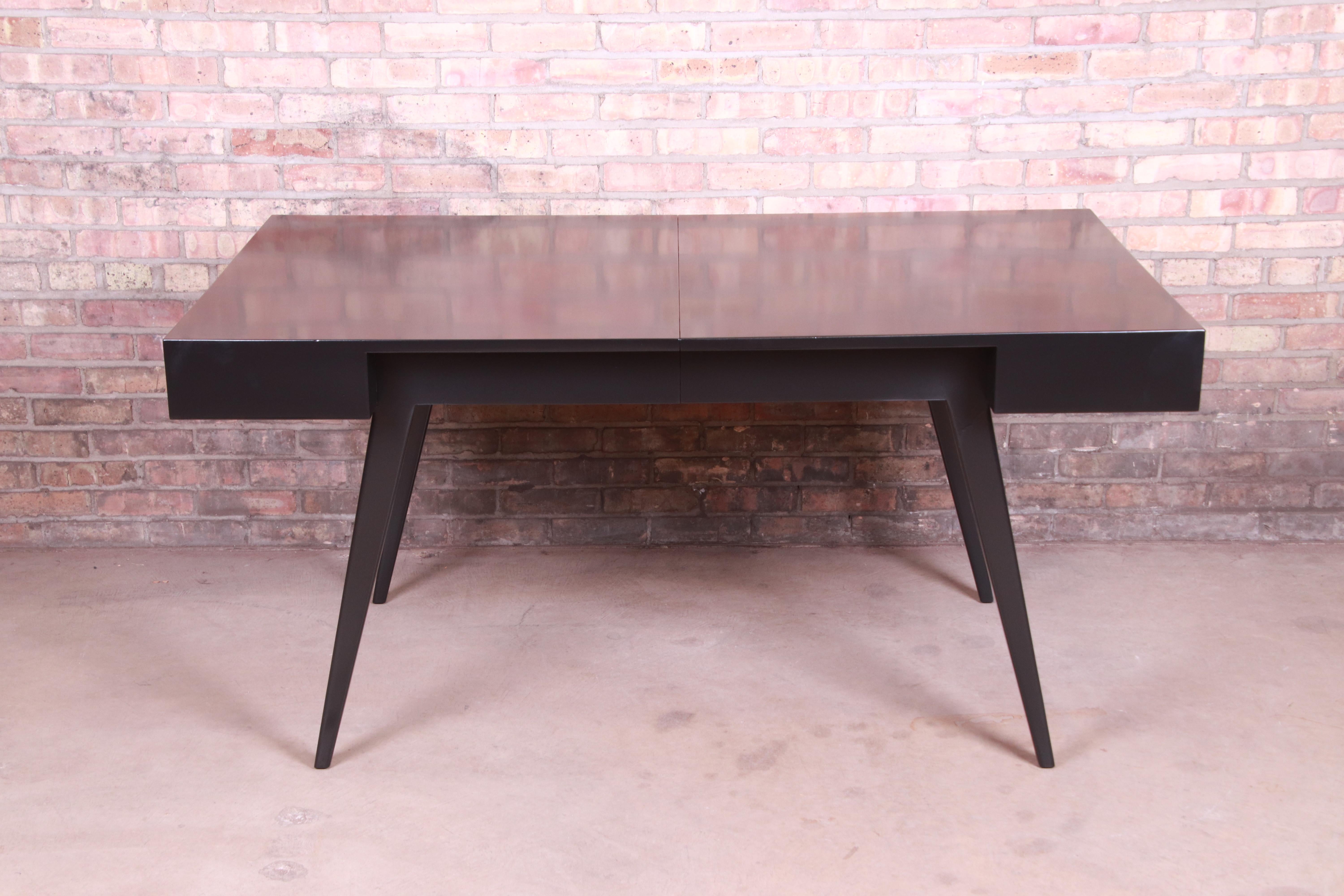 Vladimir Kagan for Grosfeld House Black Lacquered Dining Table, Newly Refinished 1