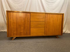 Vladimir Kagan per Kagan/Dreyfuss Credenza o mobile da camera da letto