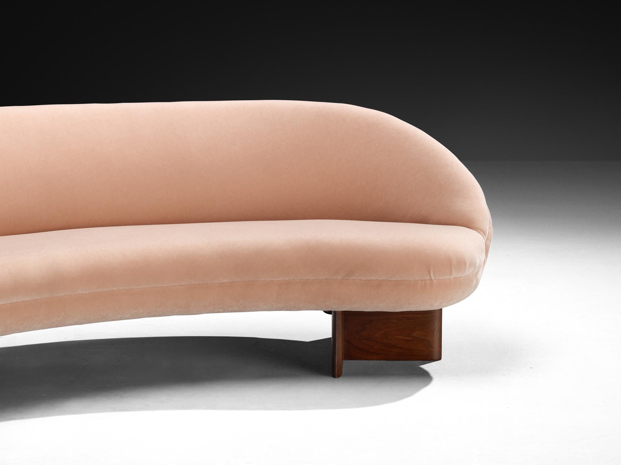 Divano '6999' in mohair e noce di Vladimir Kagan per Kagan-Dreyfuss, Inc. in vendita 1