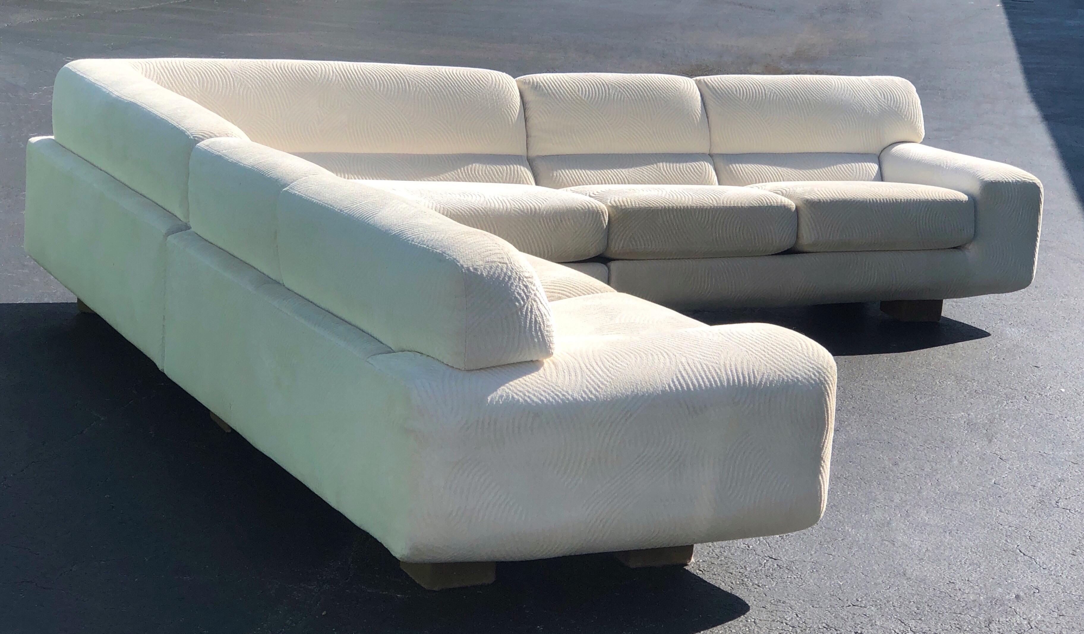 Vladimir Kagan for Preview Modern Plush Floating Executive Sectional Sofa In Good Condition In Miami, FL