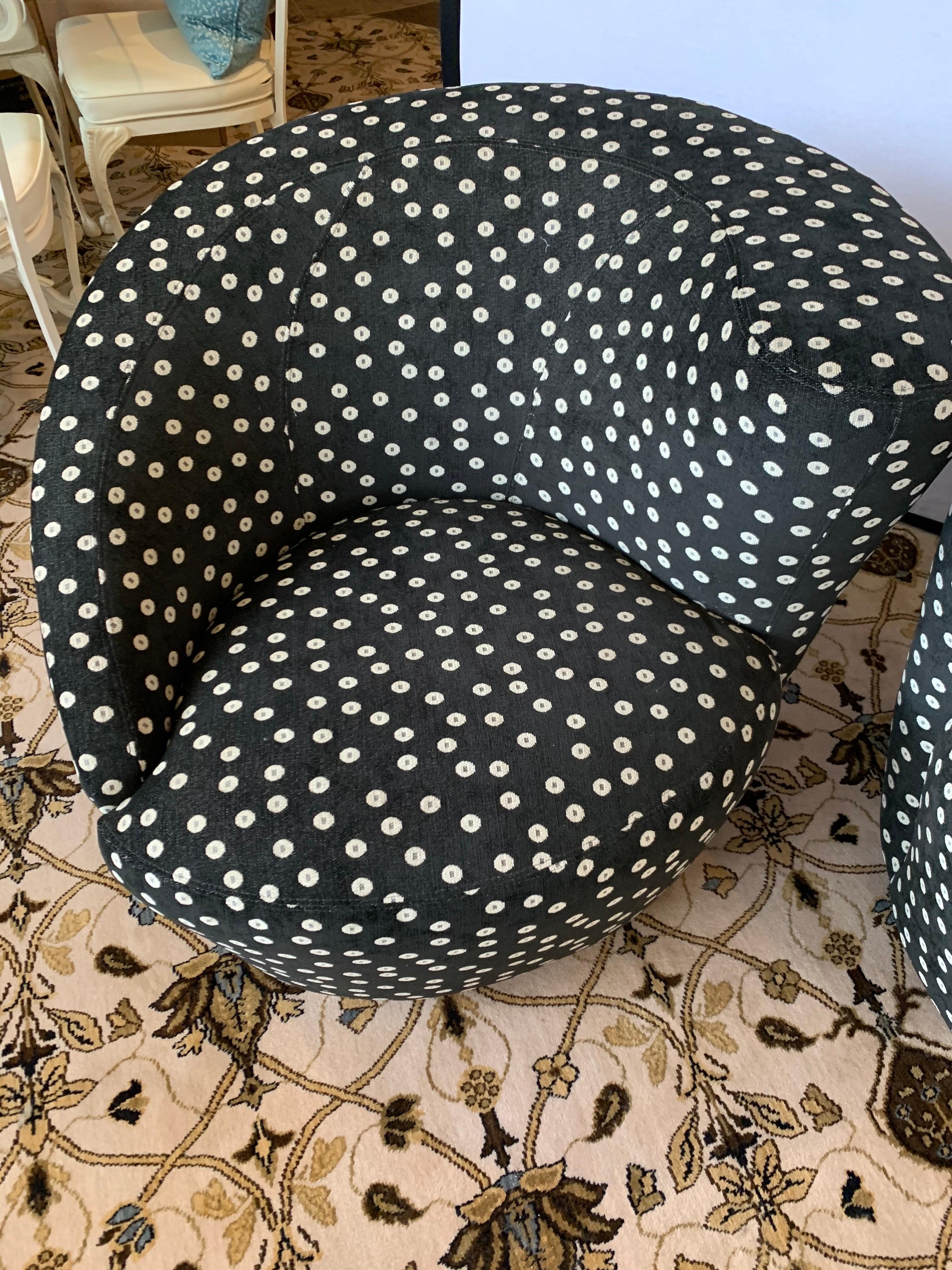 Vladimir Kagan for Weiman Pair of Nautilus Corksrew Swivel Chairs 6