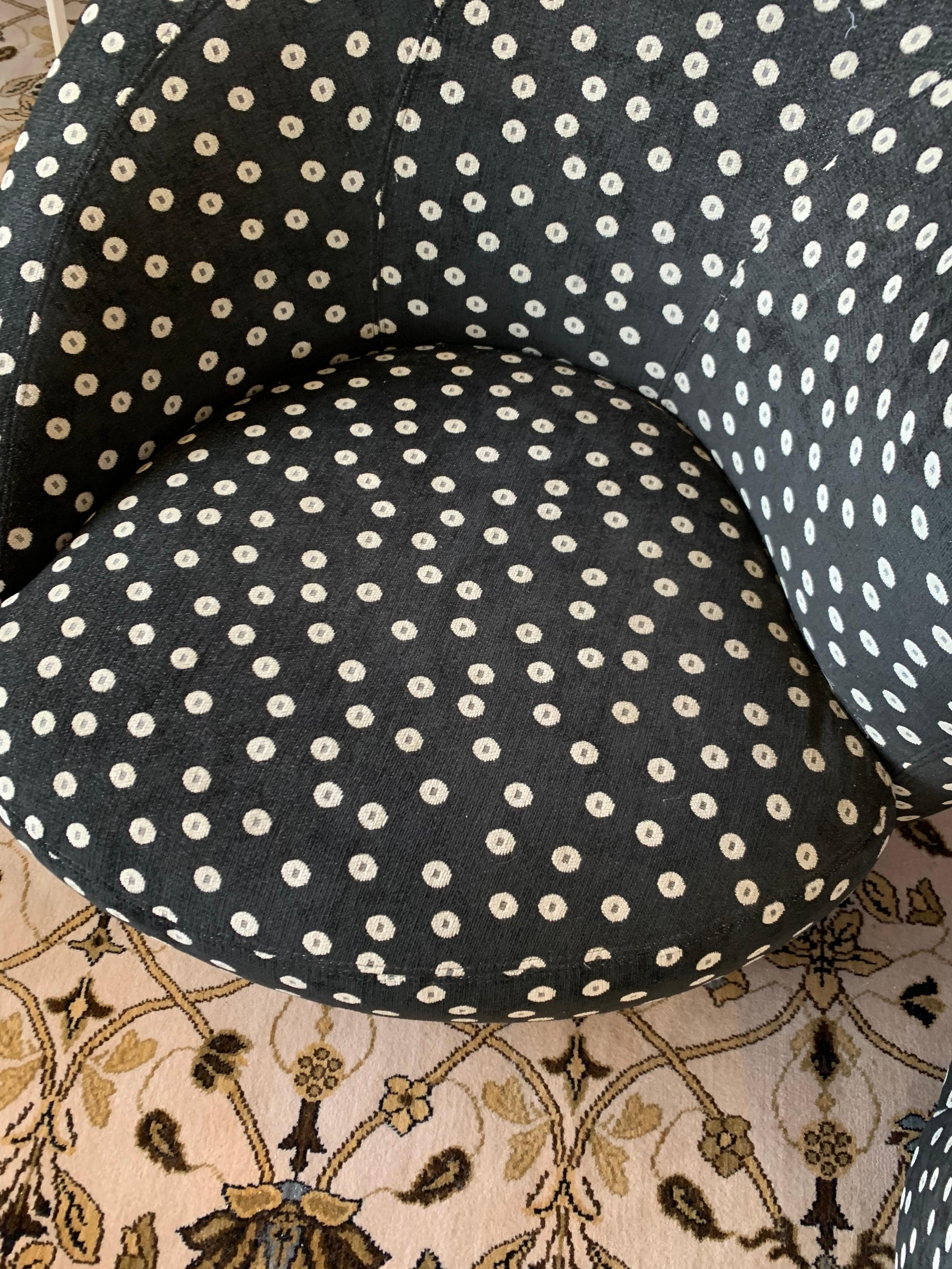 Vladimir Kagan for Weiman Pair of Nautilus Corksrew Swivel Chairs 8