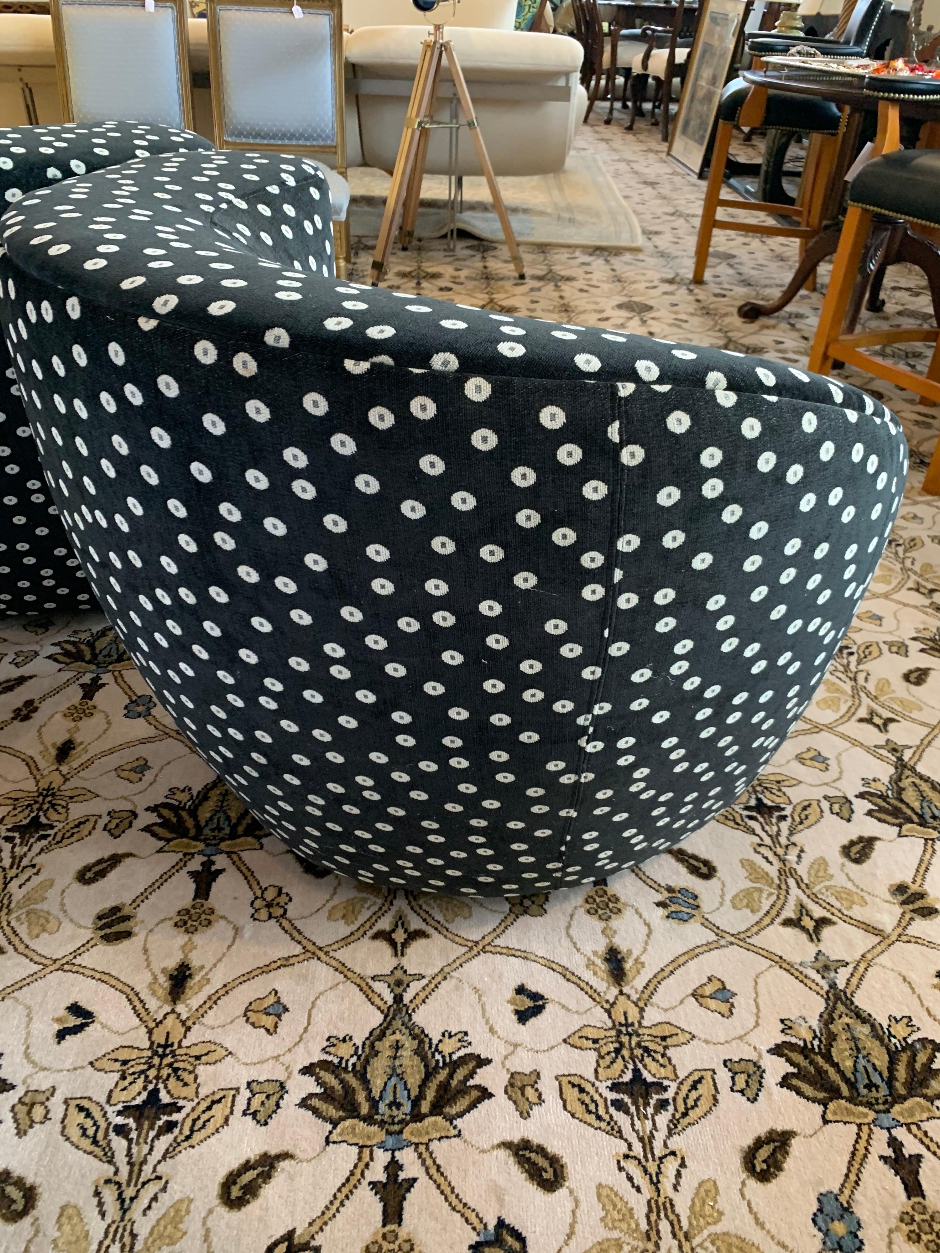 Vladimir Kagan for Weiman Pair of Nautilus Corksrew Swivel Chairs 11