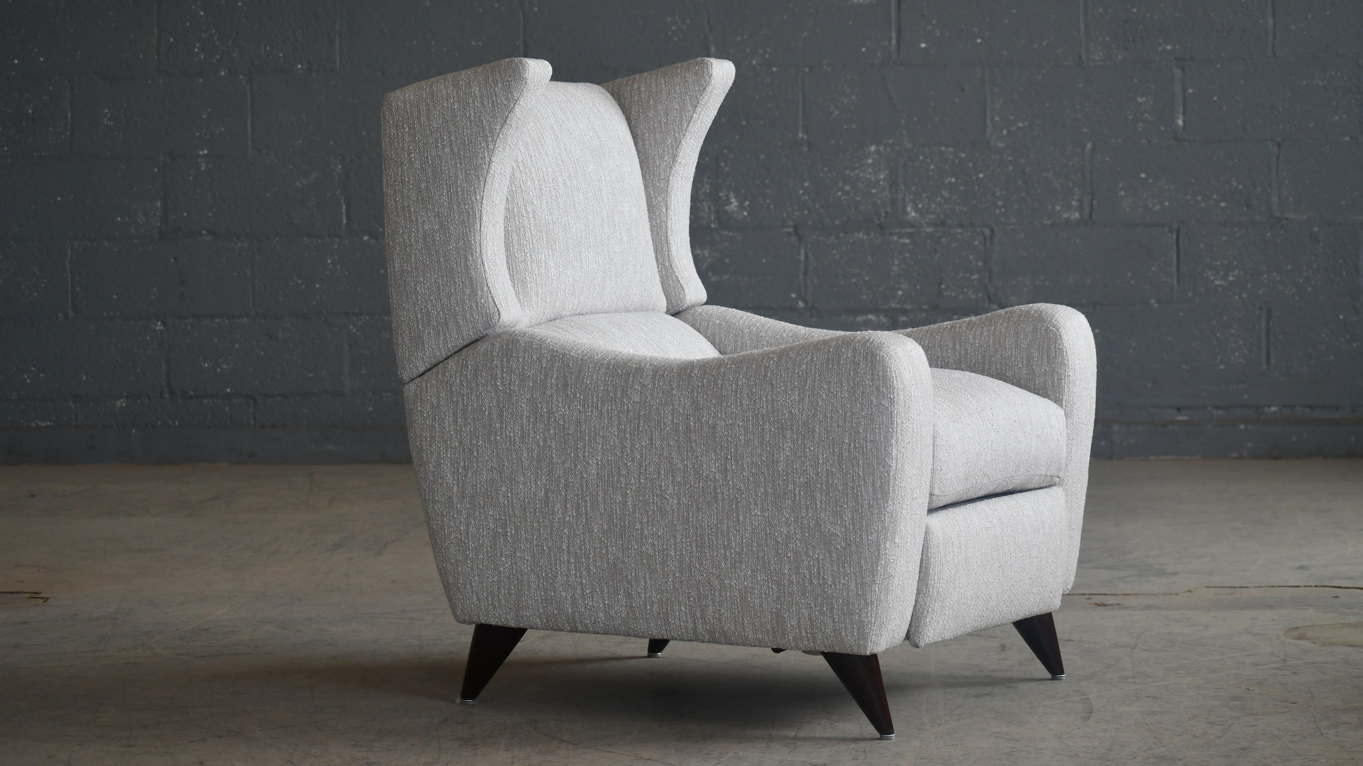 Vladimir Kagan Silla reclinable con respaldo Juno recién retapizada Estadounidense en venta