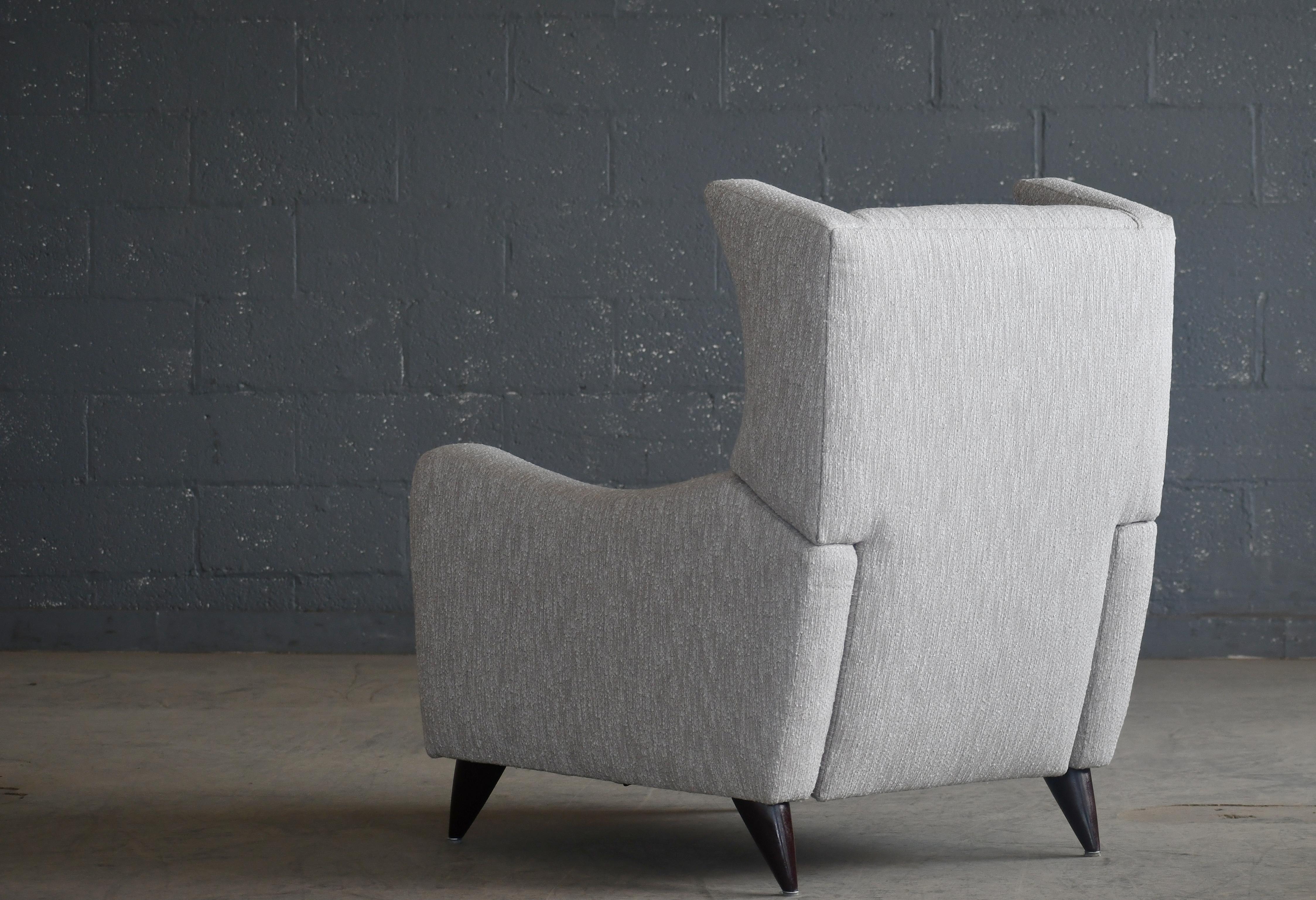 Vladimir Kagan Silla reclinable con respaldo Juno recién retapizada finales del siglo XX en venta
