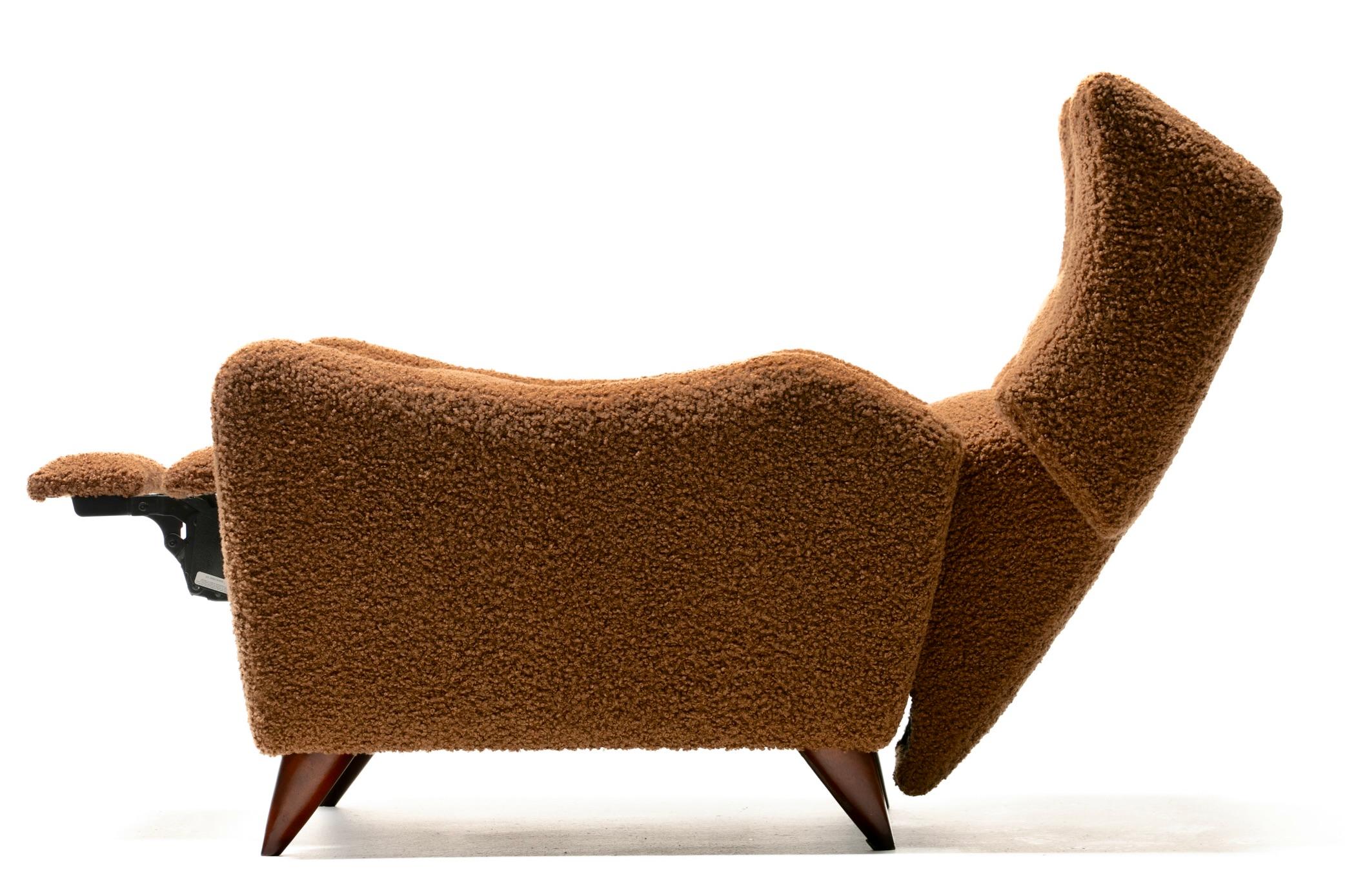 Vladimir Kagan Juno Wingback Recliner in Soft Cocoa Brown Bouclé For Sale 5