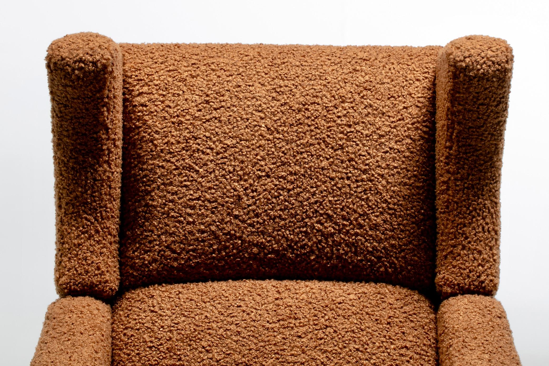 Vladimir Kagan Juno Wingback Recliner in Soft Cocoa Brown Bouclé For Sale 7