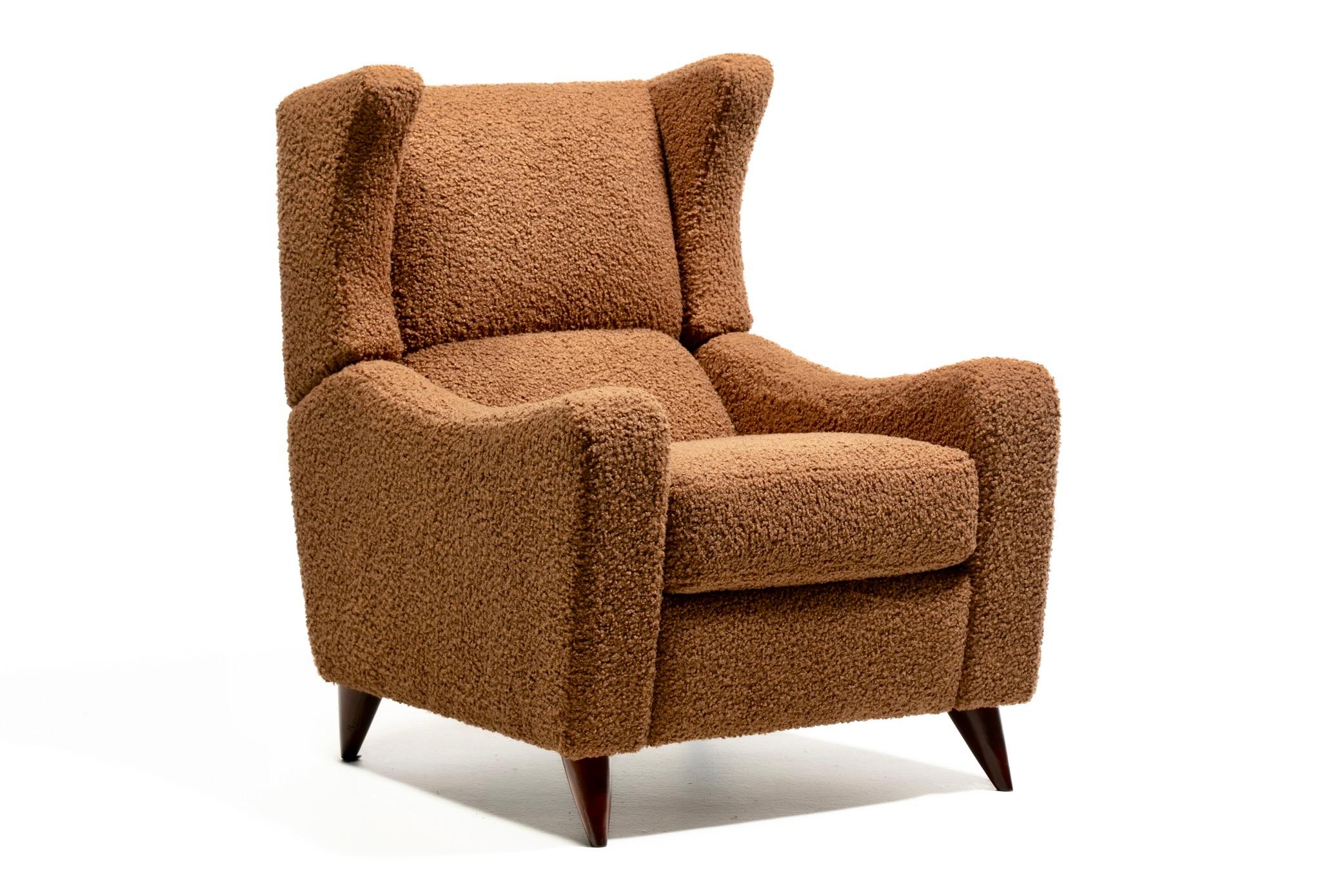 American Vladimir Kagan Juno Wingback Recliner in Soft Cocoa Brown Bouclé For Sale