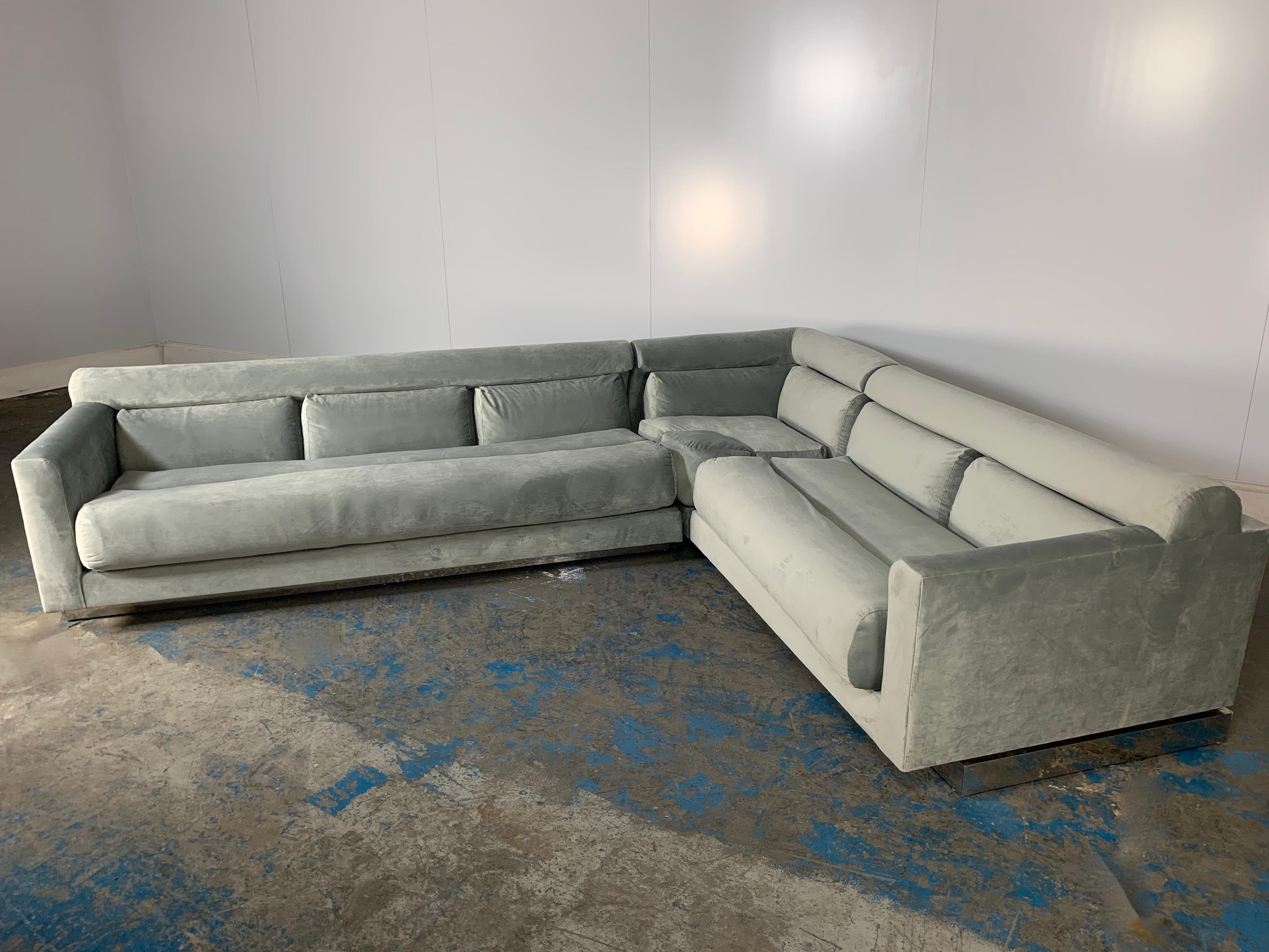 Modern Vladimir Kagan L-Shape 5-Seat Sectional Sofa in Pale-Grey Velvet For Sale