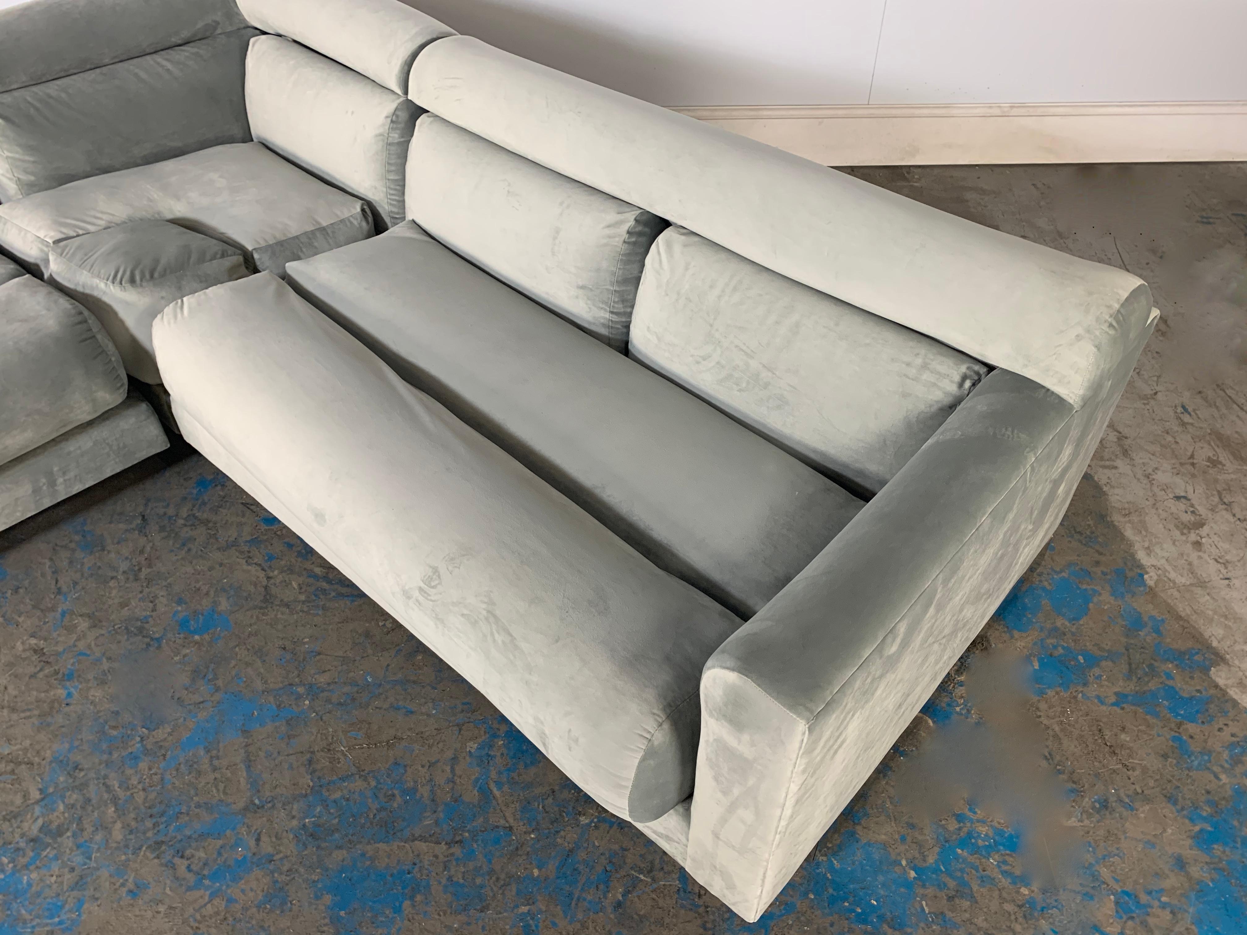 Vladimir Kagan L-Shape 5-Seat Sectional Sofa in Pale-Grey Velvet For Sale  at 1stDibs