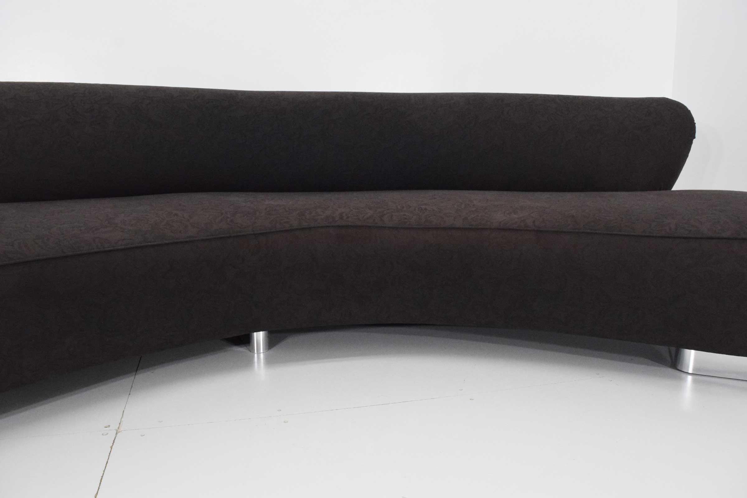 Vladimir Kagan Large Serpentine Sofa In Excellent Condition In Dallas, TX