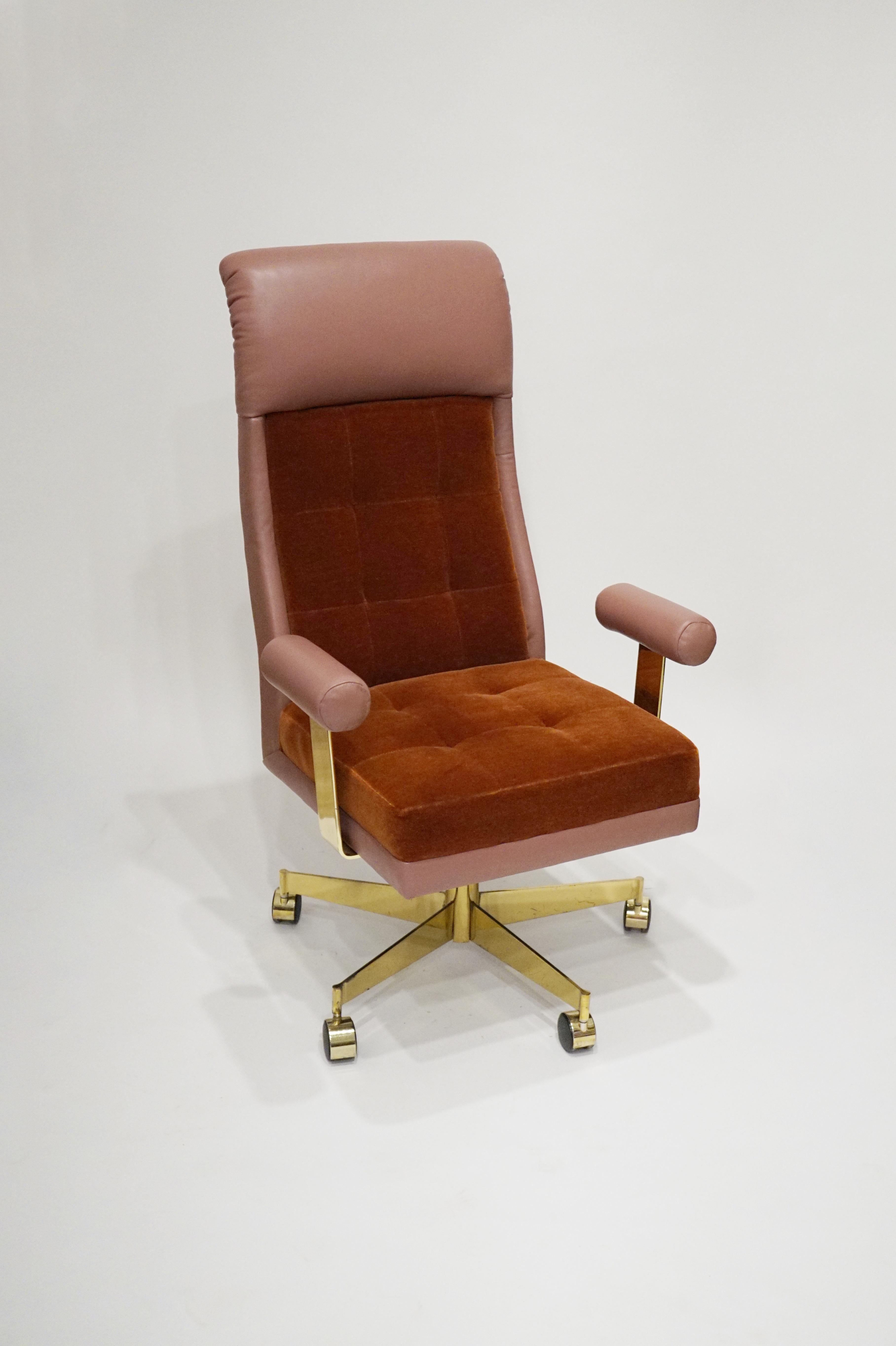 Late 20th Century Vladimir Kagan Leather and Mohair Executive Desk Chair, circa 1979, Signed
