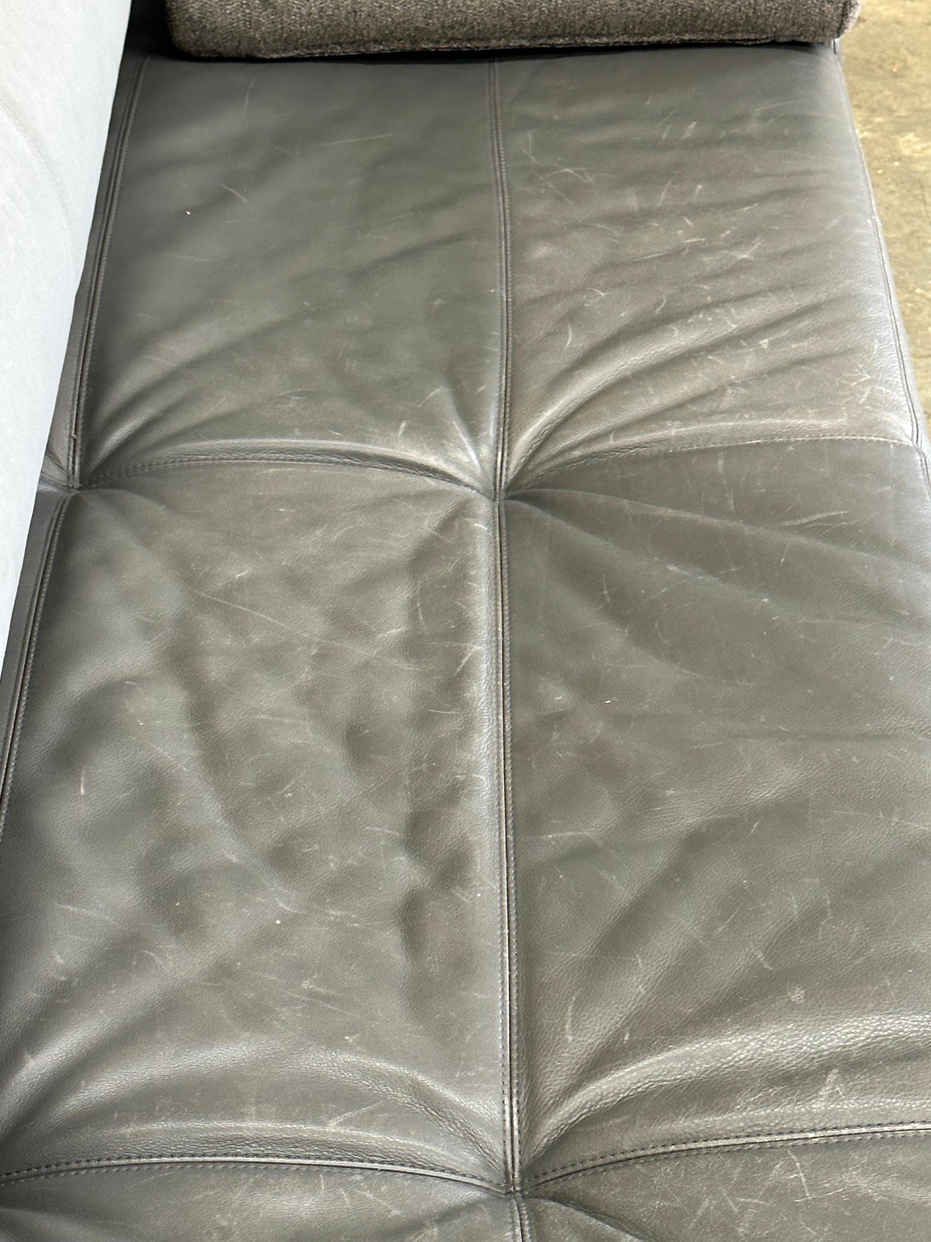 Vladimir Kagan Matinee Sofa/ Daybed für American Leather, Postmodern im Angebot 3