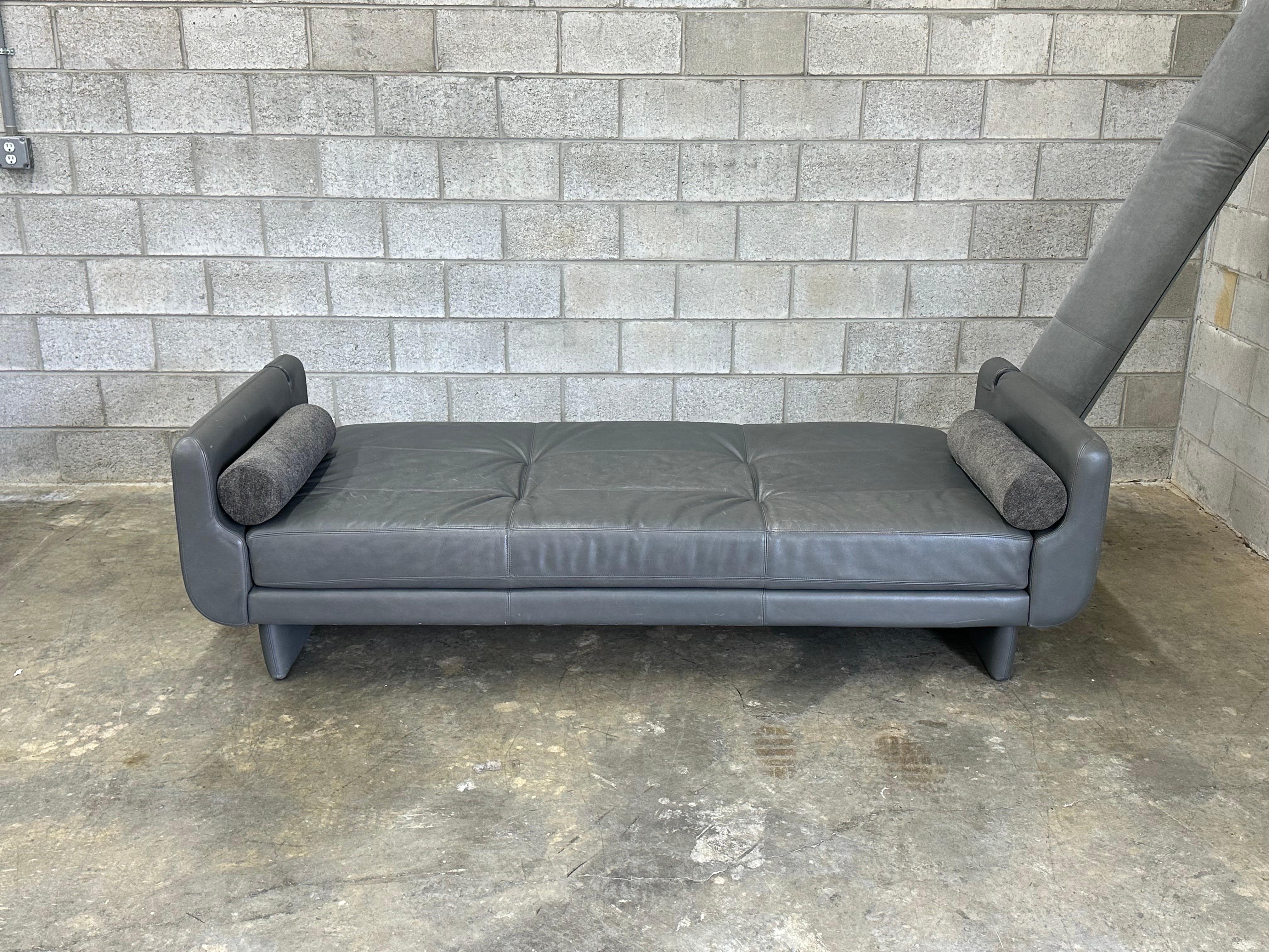 Vladimir Kagan Matinee Sofa/ Daybed für American Leather, Postmodern (21. Jahrhundert und zeitgenössisch) im Angebot