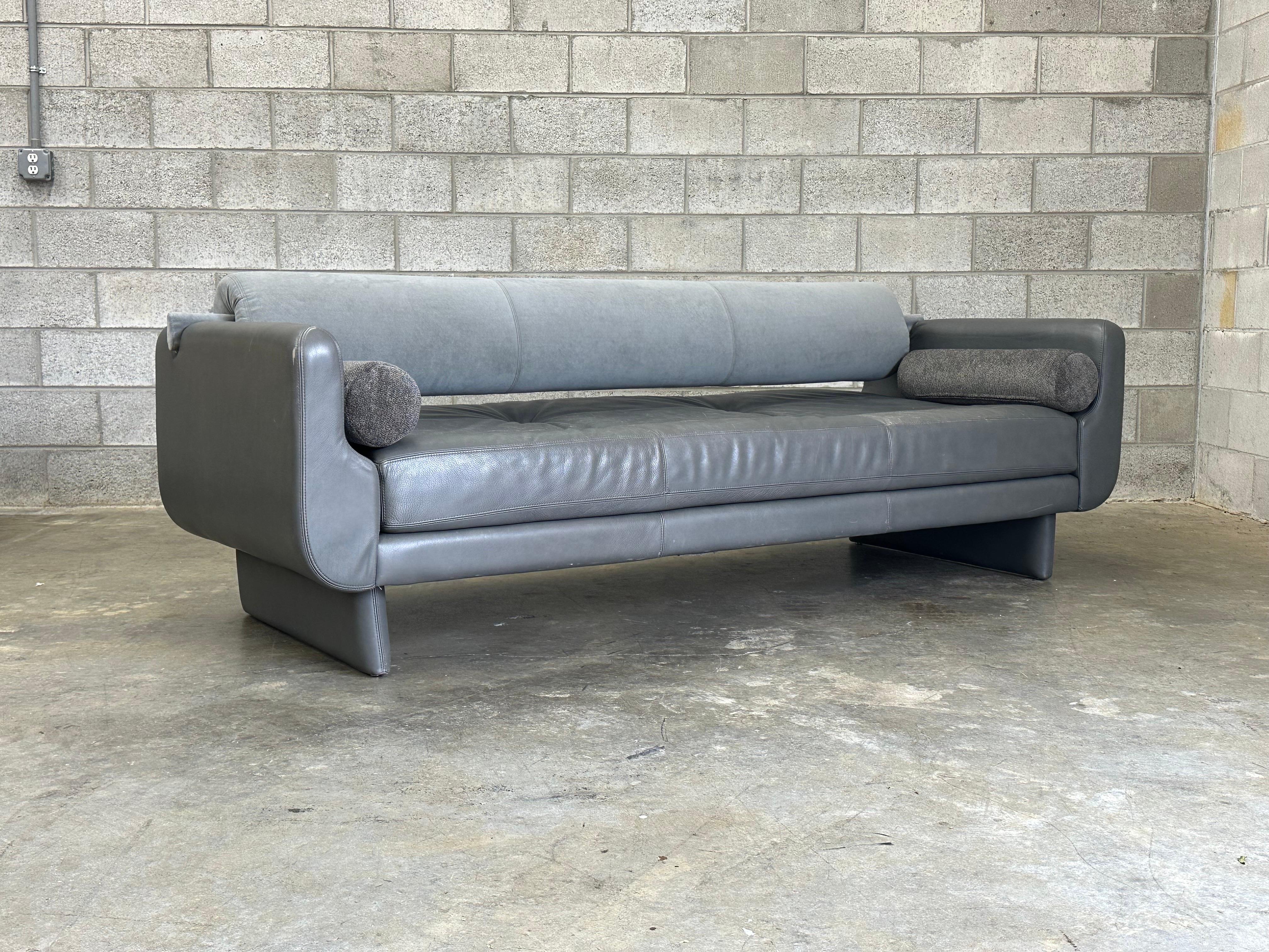 Vladimir Kagan Matinee Sofa/ Daybed für American Leather, Postmodern im Angebot 2