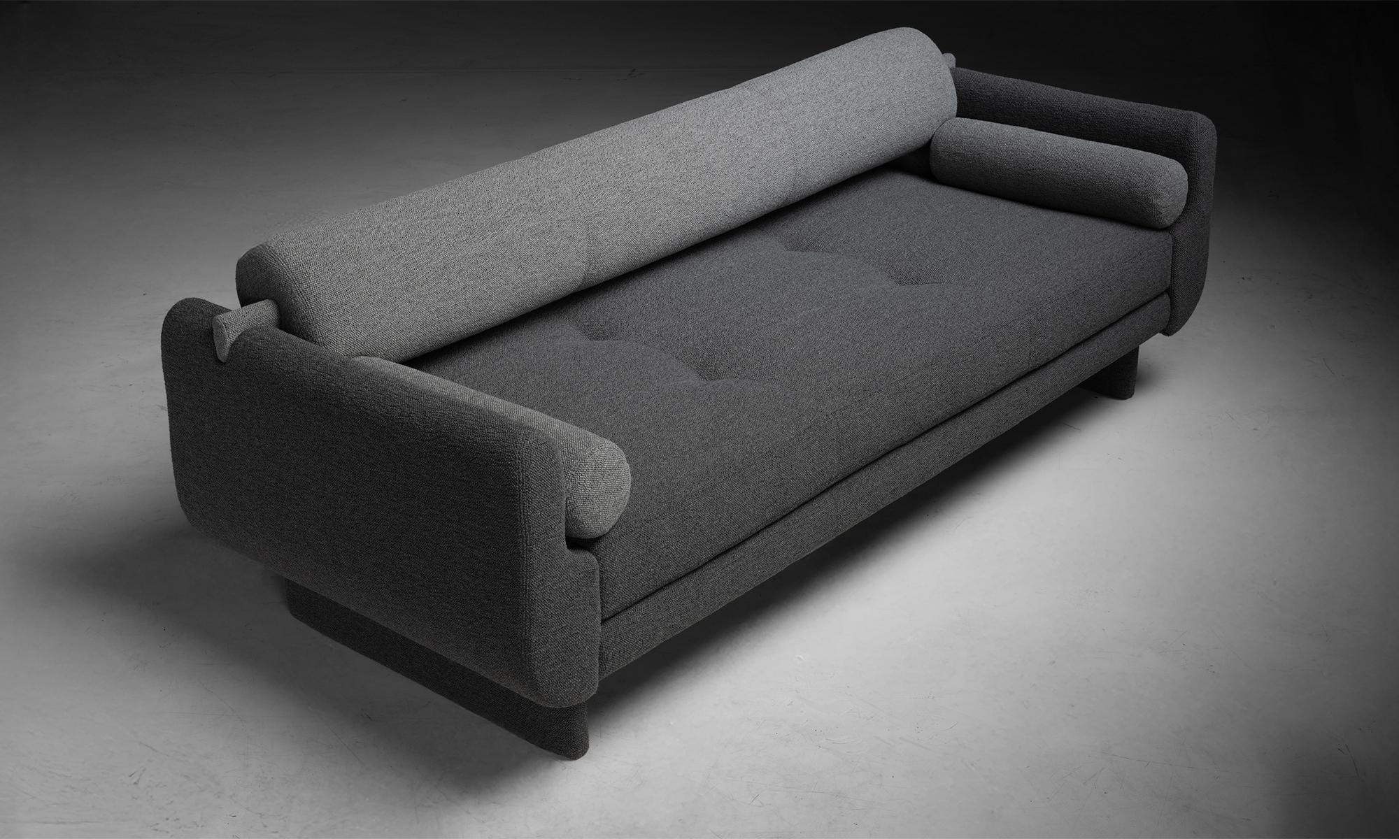 Mid-Century Modern Vladimir Kagan Matinee Sofa / Daybed in Boucle, America 2002