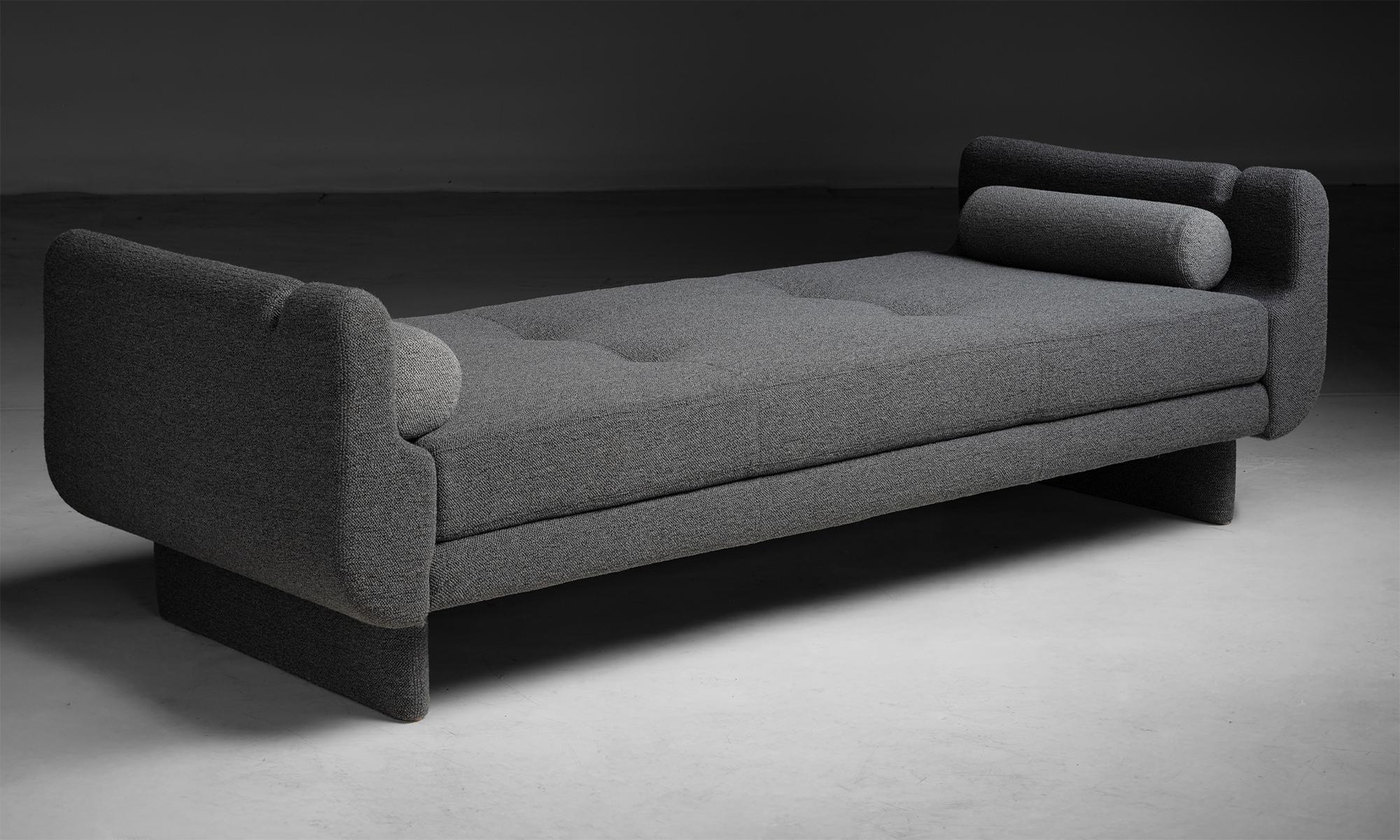 Vladimir Kagan Matinee Sofa / Daybed in Boucle, America 2002 2