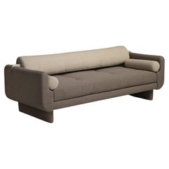 Vladimir Kagan Matinee Sofa / Daybed in Boucle, America 2002