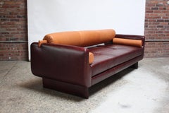 Vladimir Kagan 'Matinee' Sofa / Daybed in Leather
