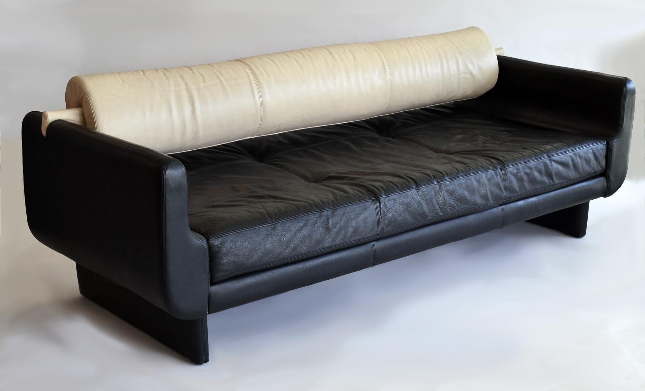 Vladimir Kagan Matinee Sofa für American Leather, USA, 2000er Jahre im Angebot 3